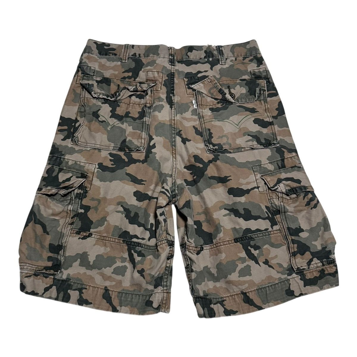 Levi's Levi's Camouflage Baggy Pockets Cargo Shorts Men's 35 Size US 35 - 1 Thumbnail
