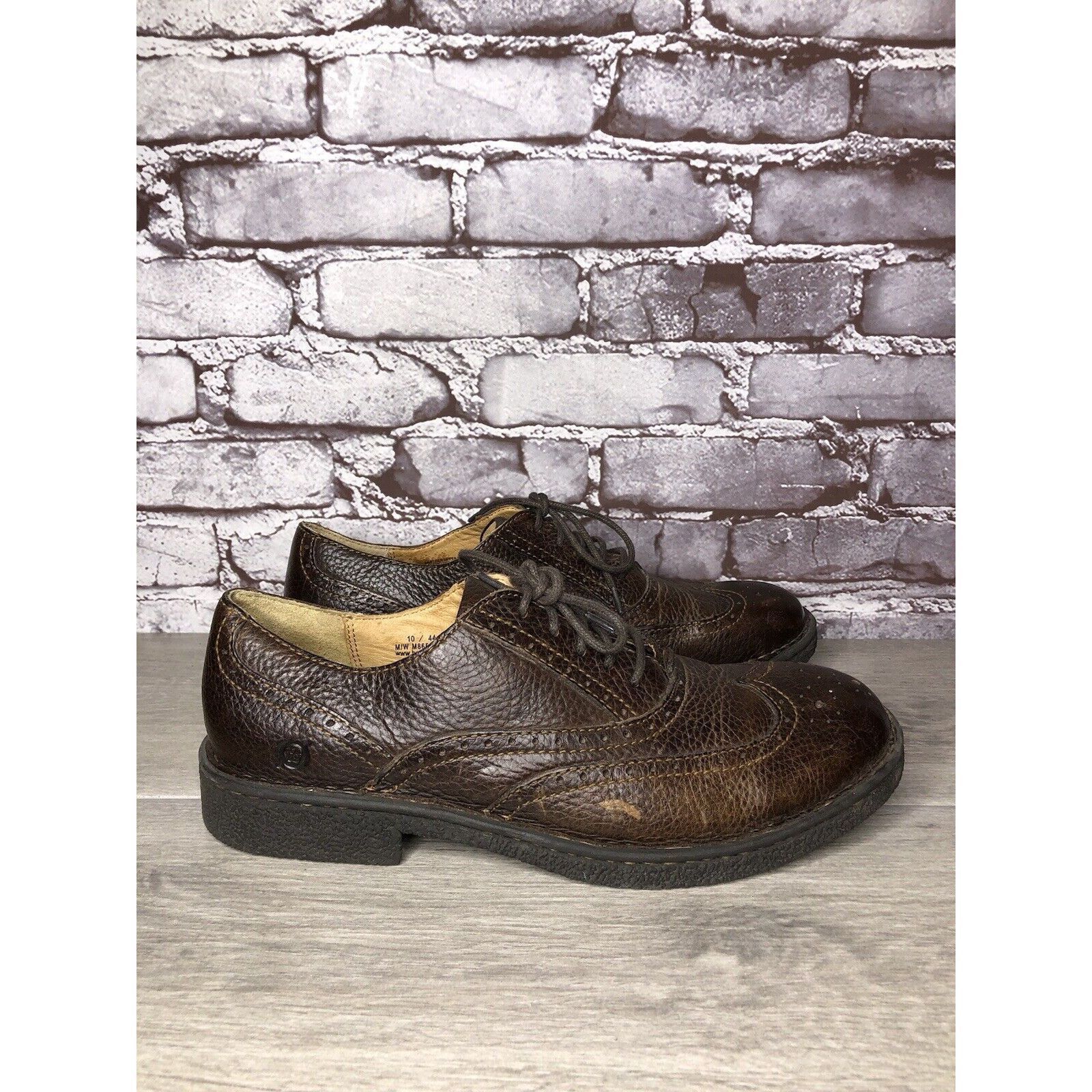 Born Born Brown Leather Brogue Wingtip Oxfords Lace Casual Shoes Size US 10 / EU 43 - 4 Thumbnail