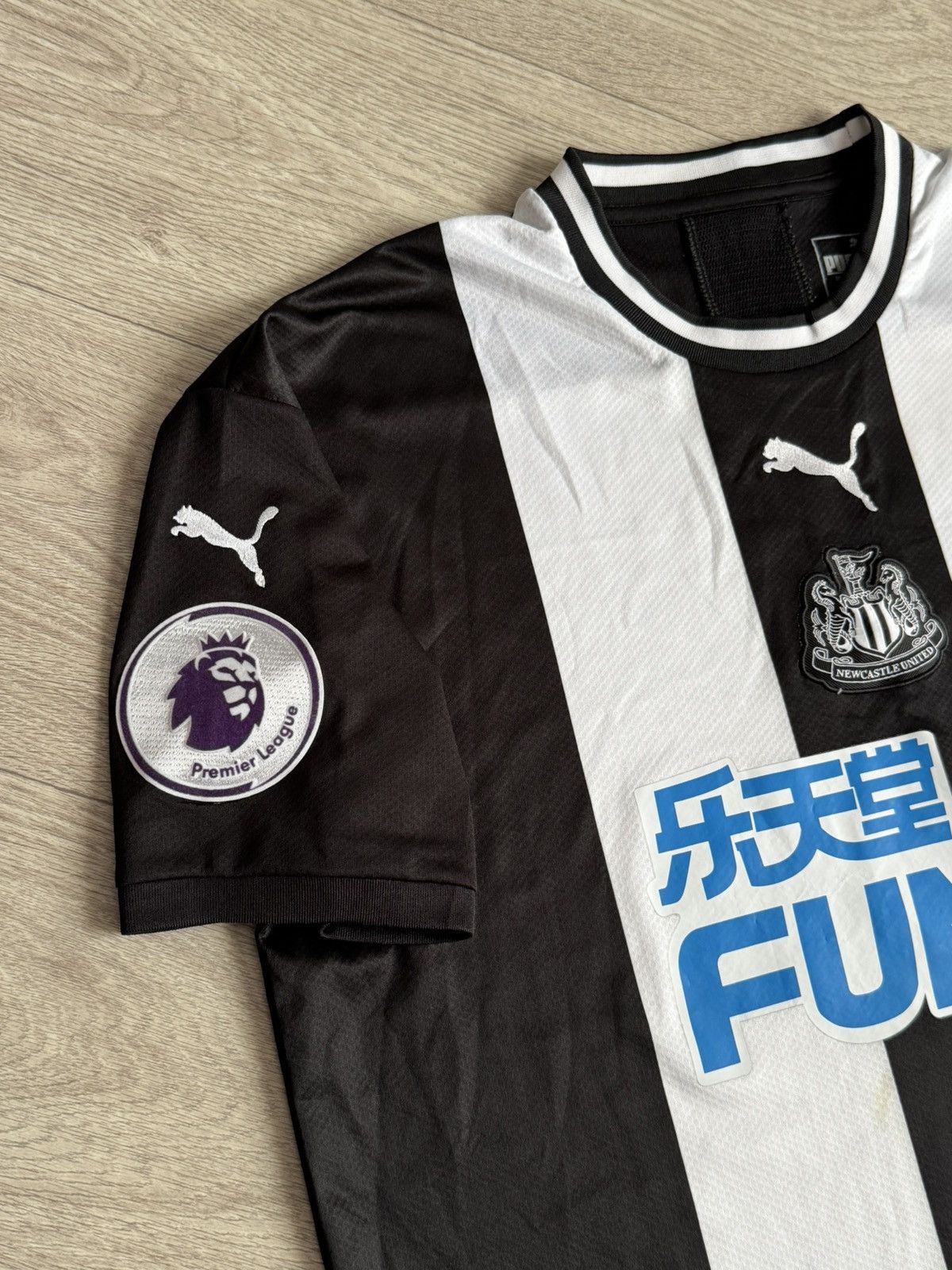 Puma 🔷Puma Newcastle United 2019/20 Soccer jersey🔷 Size US XXL / EU 58 / 5 - 3 Thumbnail