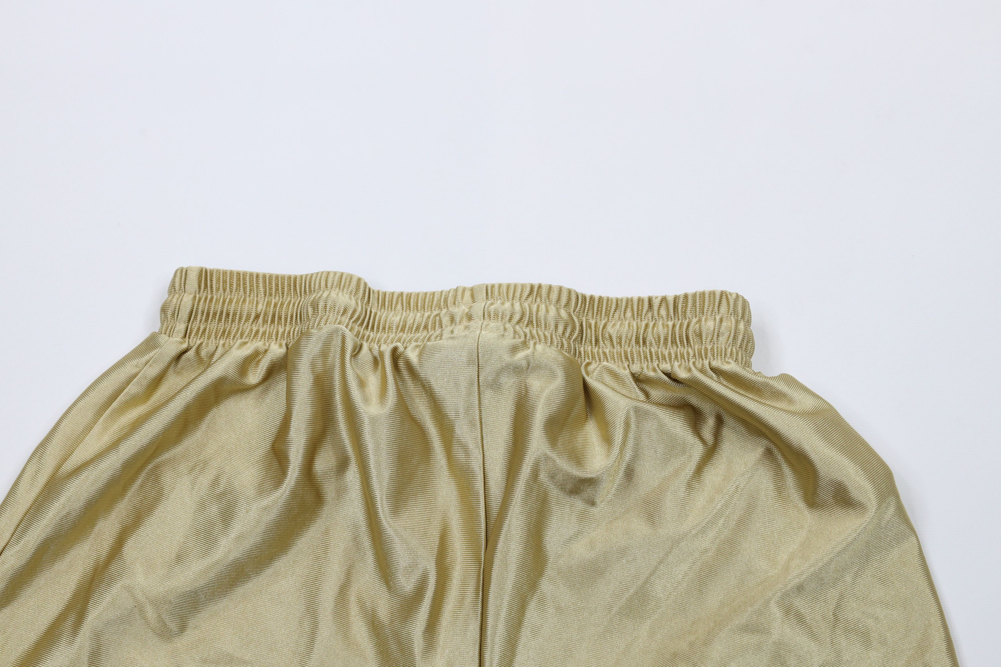 Vintage Vintage 90s Streetwear Polyester Gym Basketball Shorts Gold Size US 34 / EU 50 - 8 Thumbnail