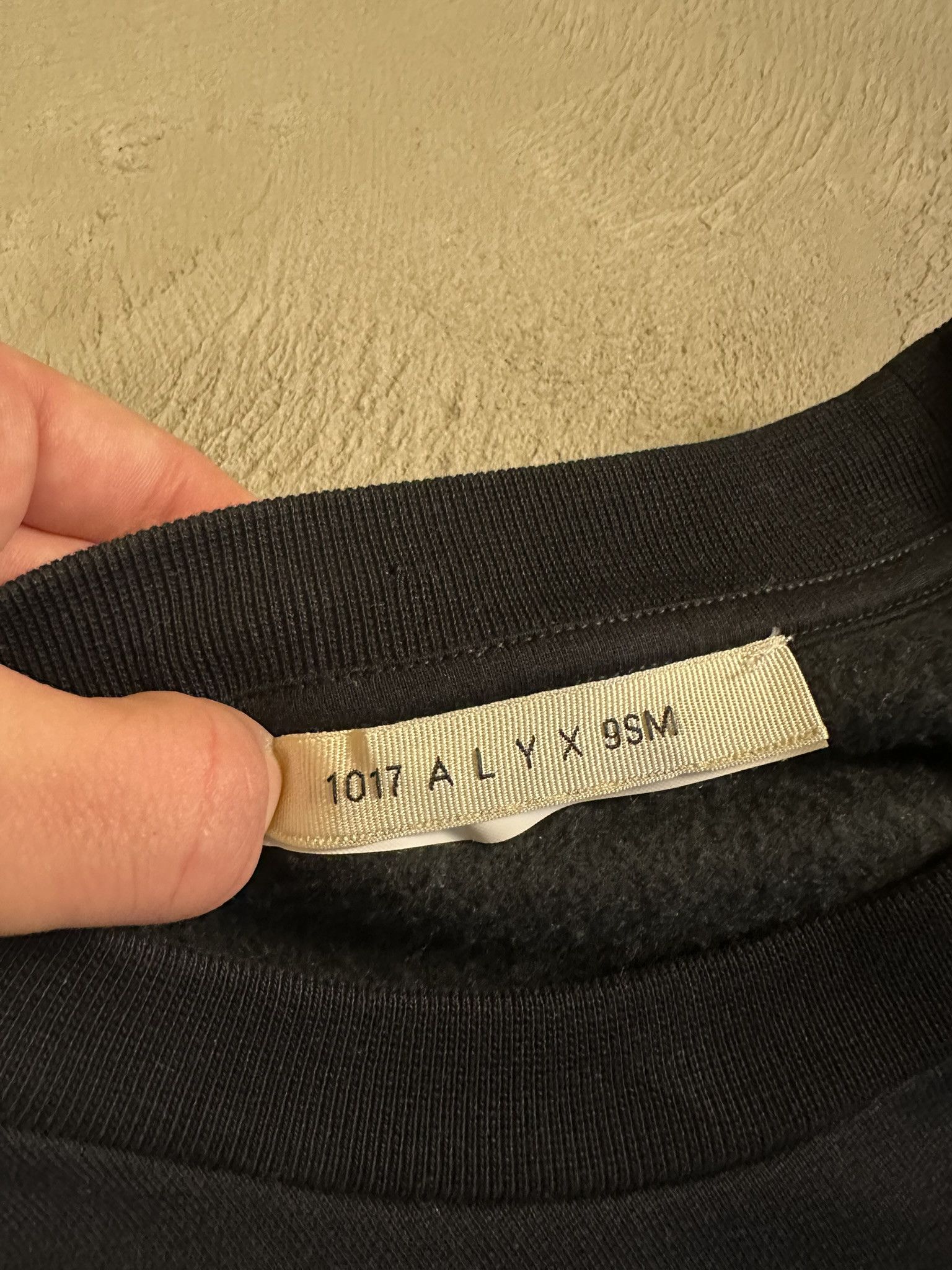1017 ALYX 9SM 1017 Alyx 9SM Melt Circle Logo Crewneck Size US M / EU 48-50 / 2 - 10 Thumbnail