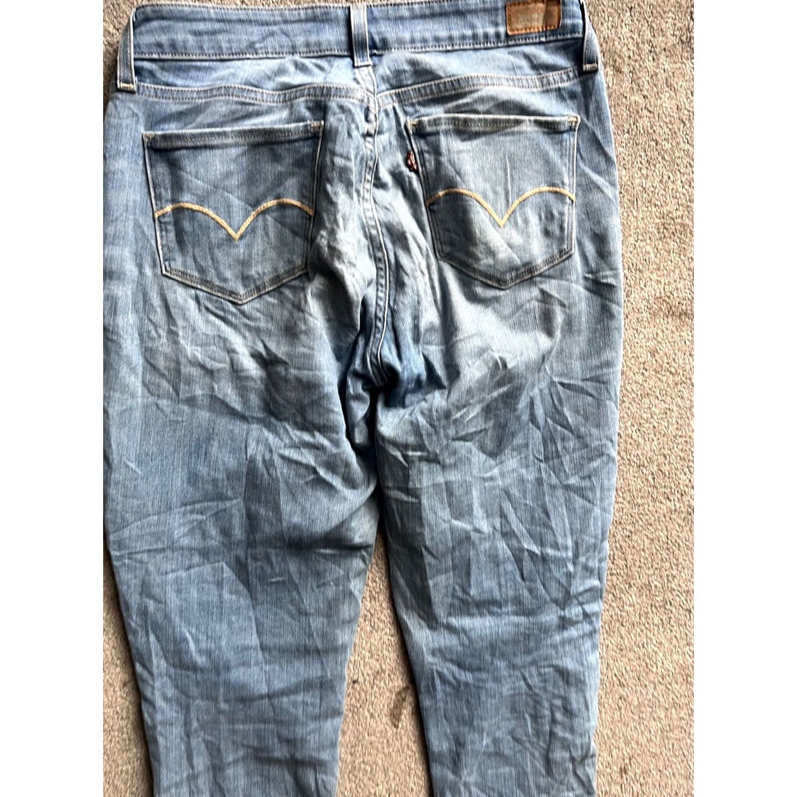 Levi's Levi's Jeans Womens 30 Blue Medium Wash Skinny (30x30) Size 30" / US 8 / IT 44 - 2 Thumbnail