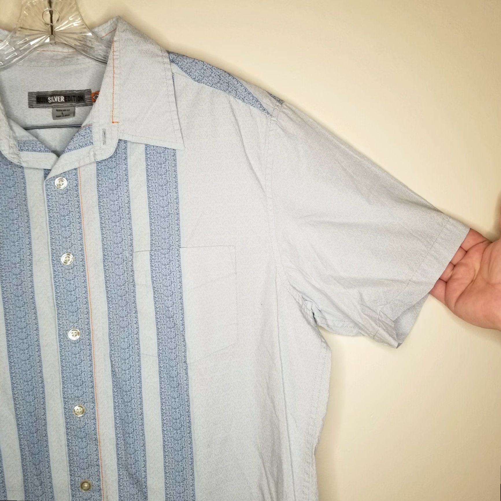 Quiksilver Quiksilver Edition Mens Short Sleeve Button-Up Blue L Large Shirt Men Blue Button-Up Shirt Size US 33 - 2 Thumbnail