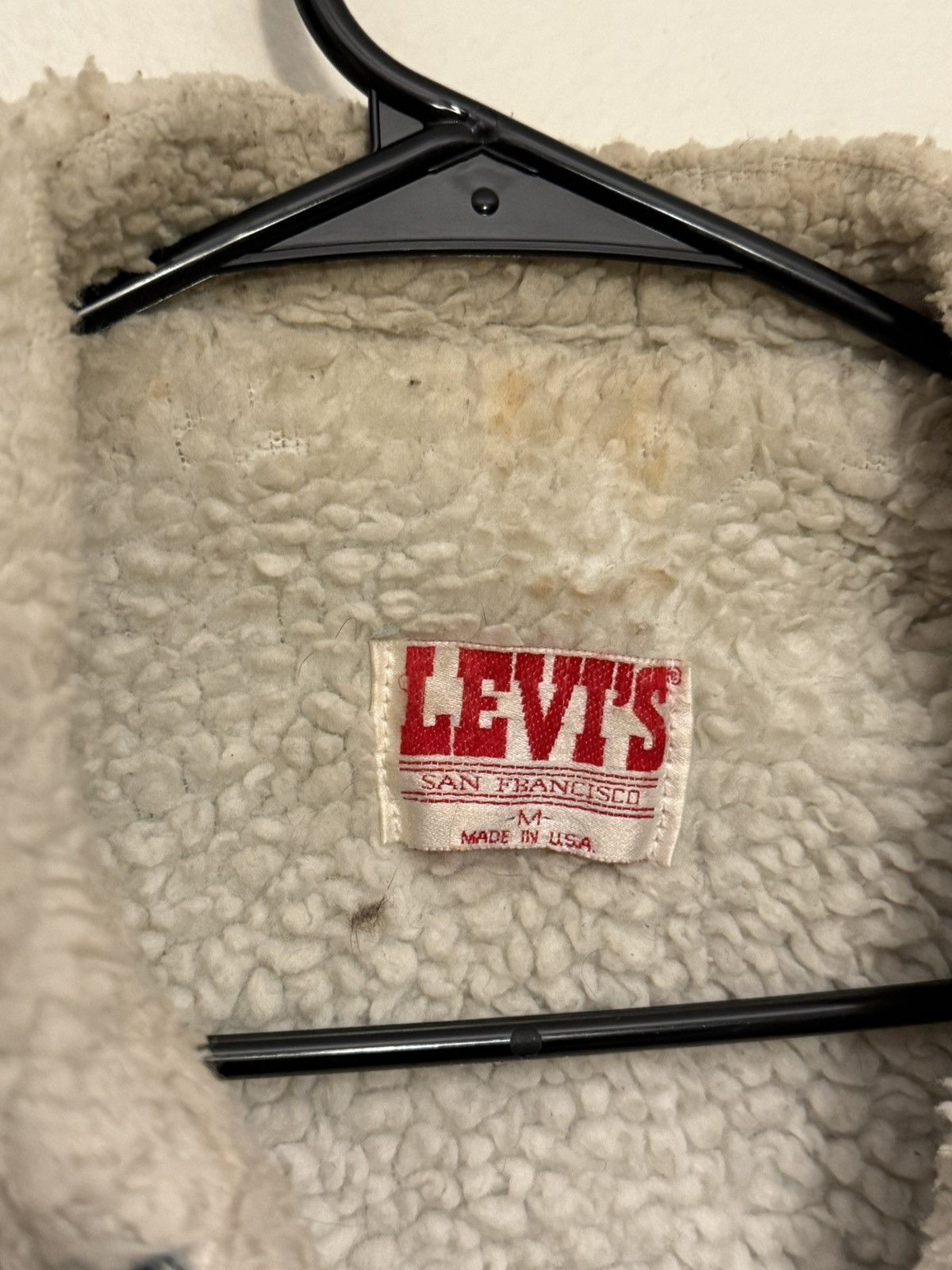 Vintage Vintage Levi’s Distressed Thrashed Denim Fleece Work Jacket Size US M / EU 48-50 / 2 - 5 Thumbnail