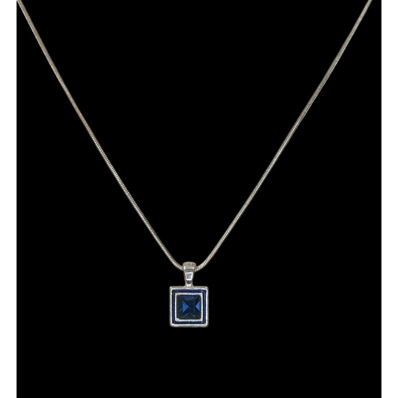 Other Elegant Square Blue Stone Pendant Necklace With Silver Tone Size ONE SIZE - 4 Thumbnail