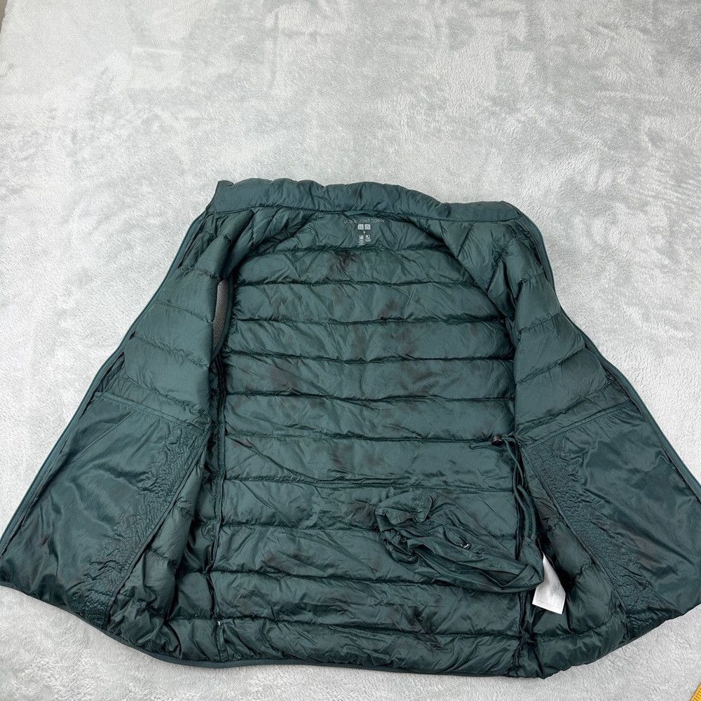 Uniqlo Uniqlo Green Ultra Light Down Vest Men’s Size M Size US M / EU 48-50 / 2 - 6 Thumbnail