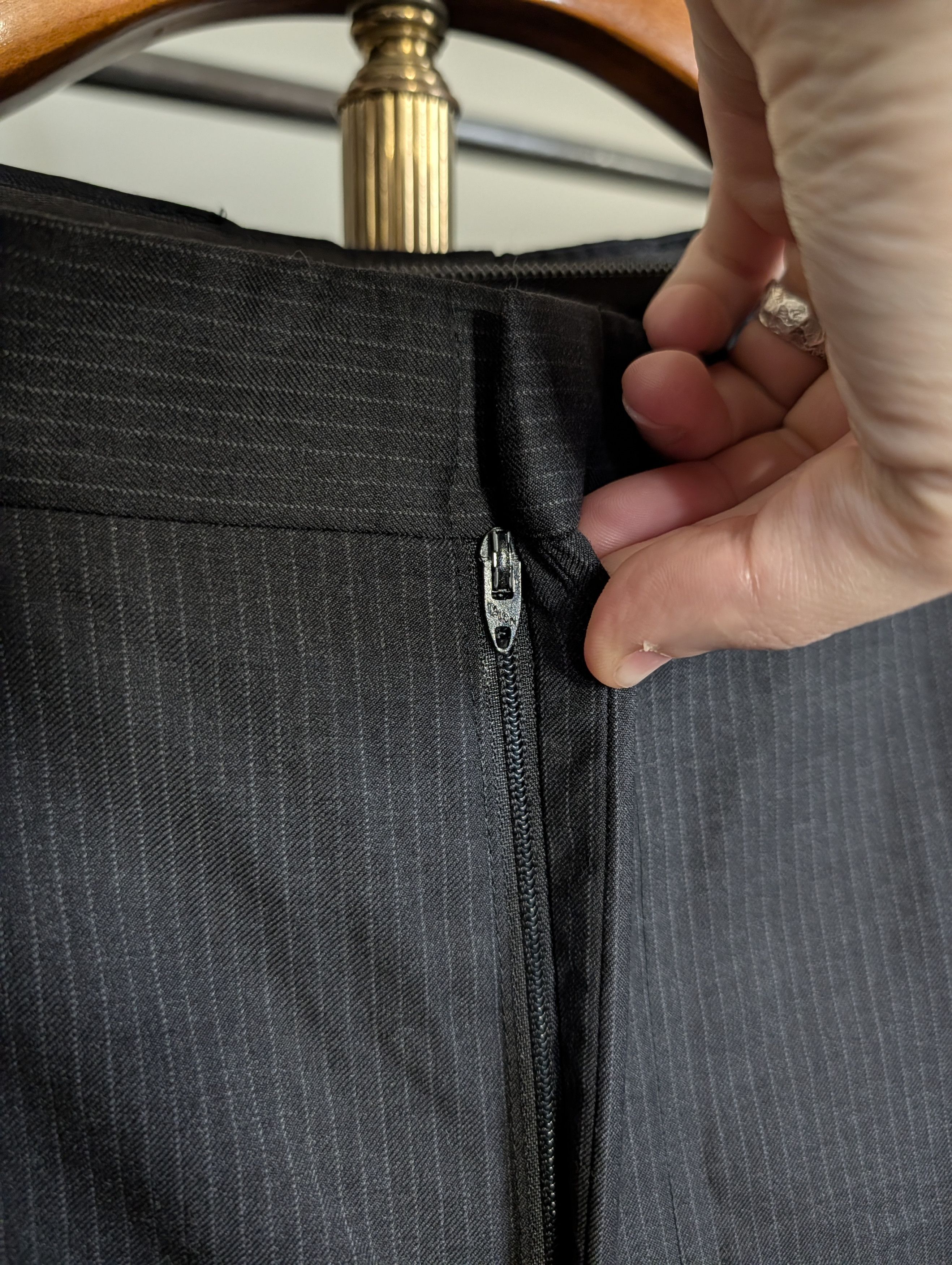 Brooks Brothers Vintage pure Woolmark New Wool pinstriped cuffed trousers Size US 32 / EU 48 - 5 Thumbnail