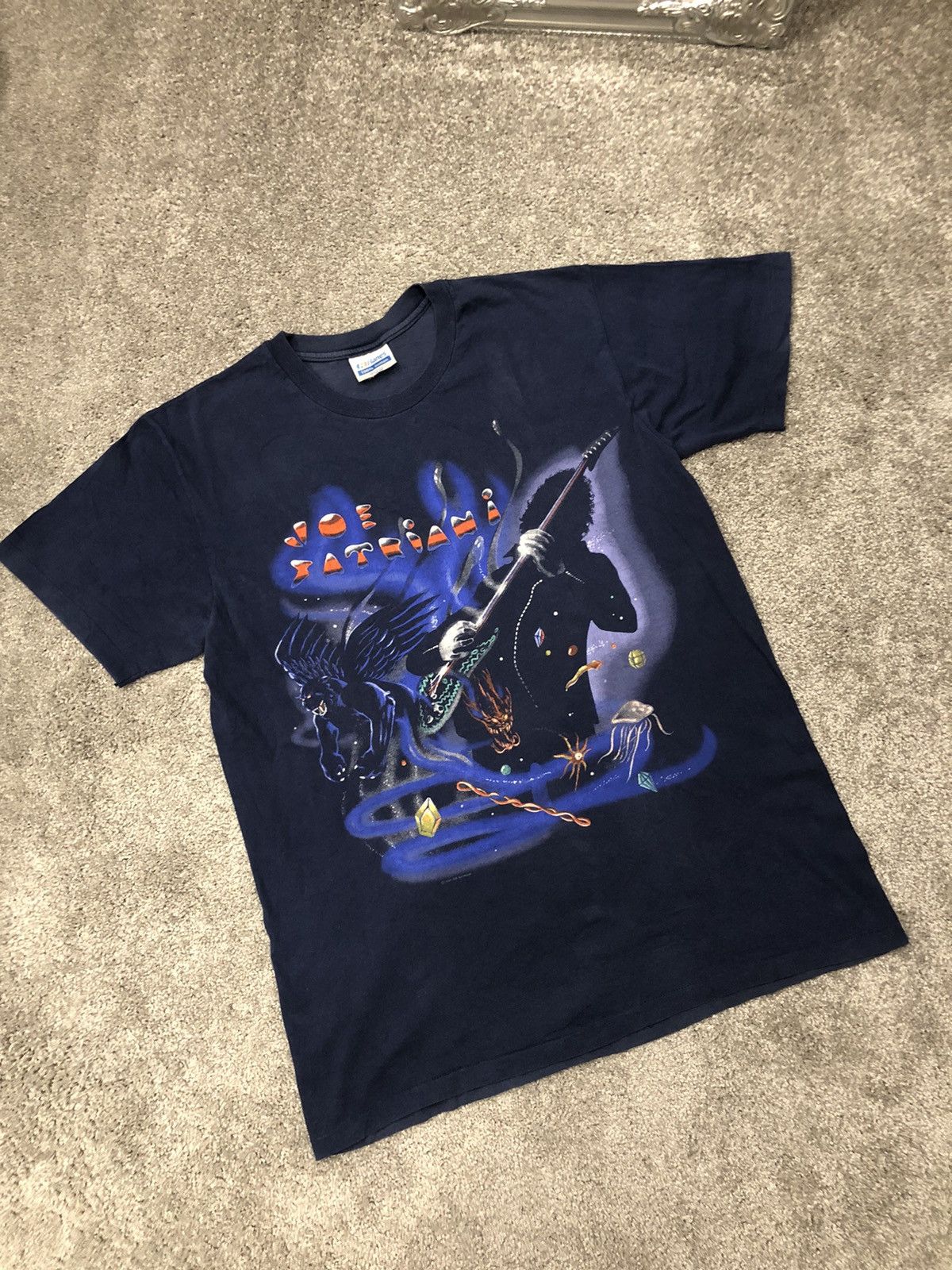 VINTAGE JOE SATRIANI 1990 WORLD TOUR TEE MADE IN USA