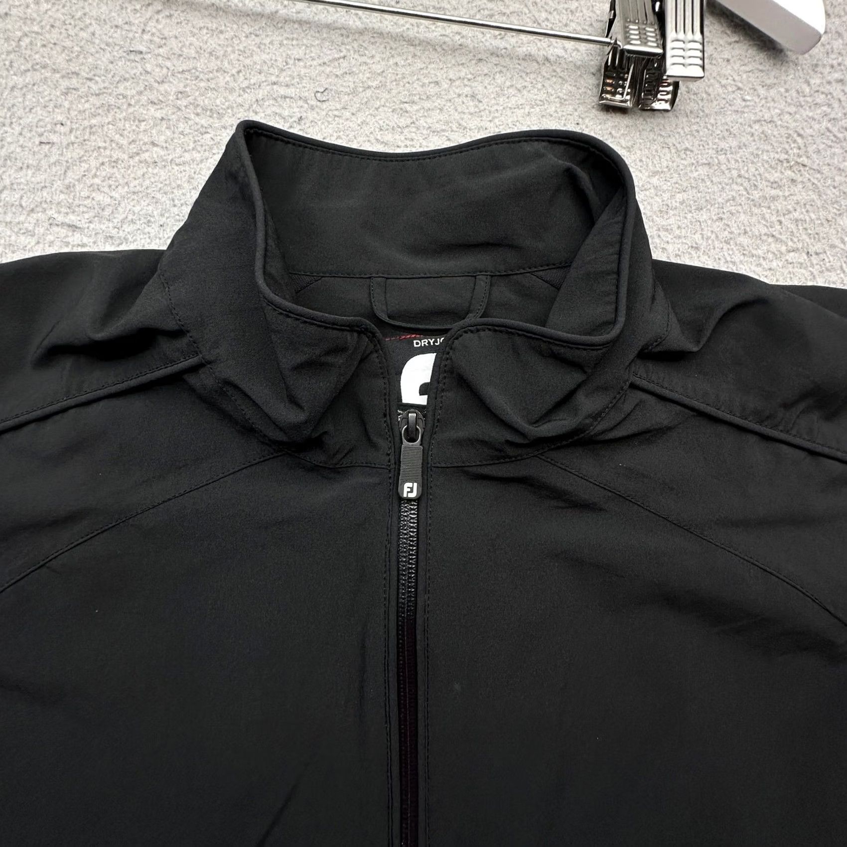 Footjoy Footjoy FJ Dryjoys Tour Collection Windbreaker Short Sleeve Pullover Mens Large Black 1/2 Zip Button Golf Size US L / EU 52-54 / 3 - 4 Thumbnail
