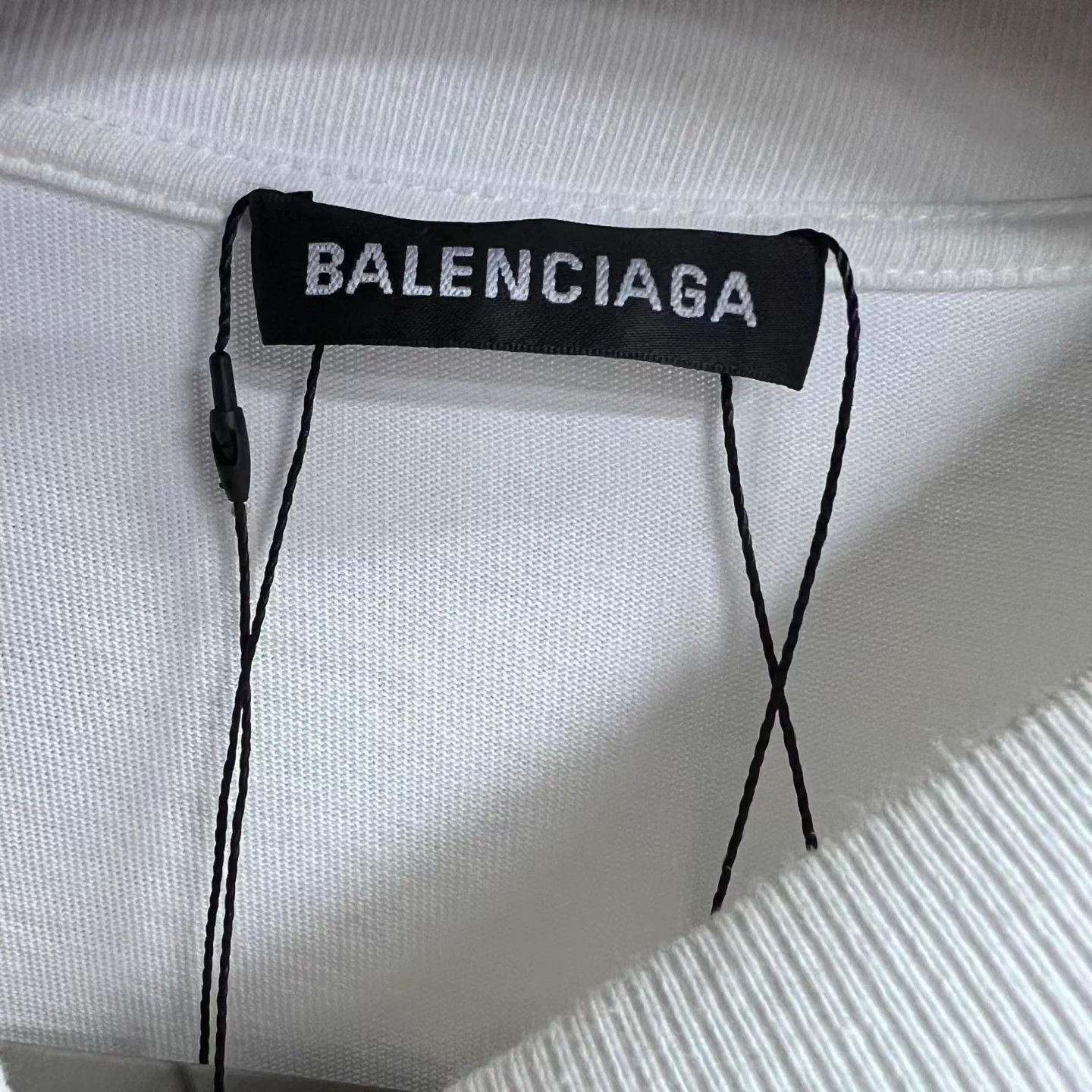 Balenciaga Balenciaga White Oversized Short Sleeve Tee XS NWT Size US XS / EU 42 / 0 - 5 Thumbnail