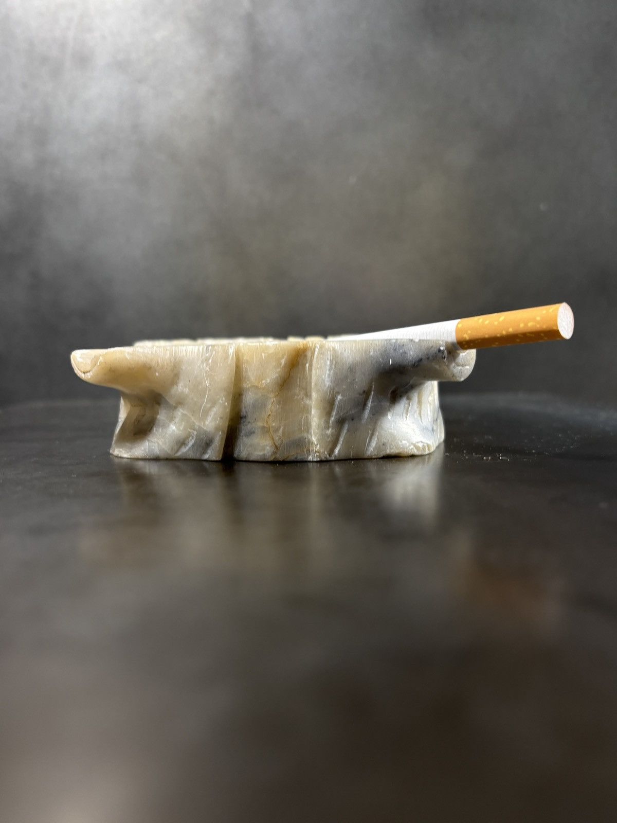 Vintage Carved Vintage Stone Ashtray Chinese Alabaster Soapstone 60s Size ONE SIZE - 15 Thumbnail