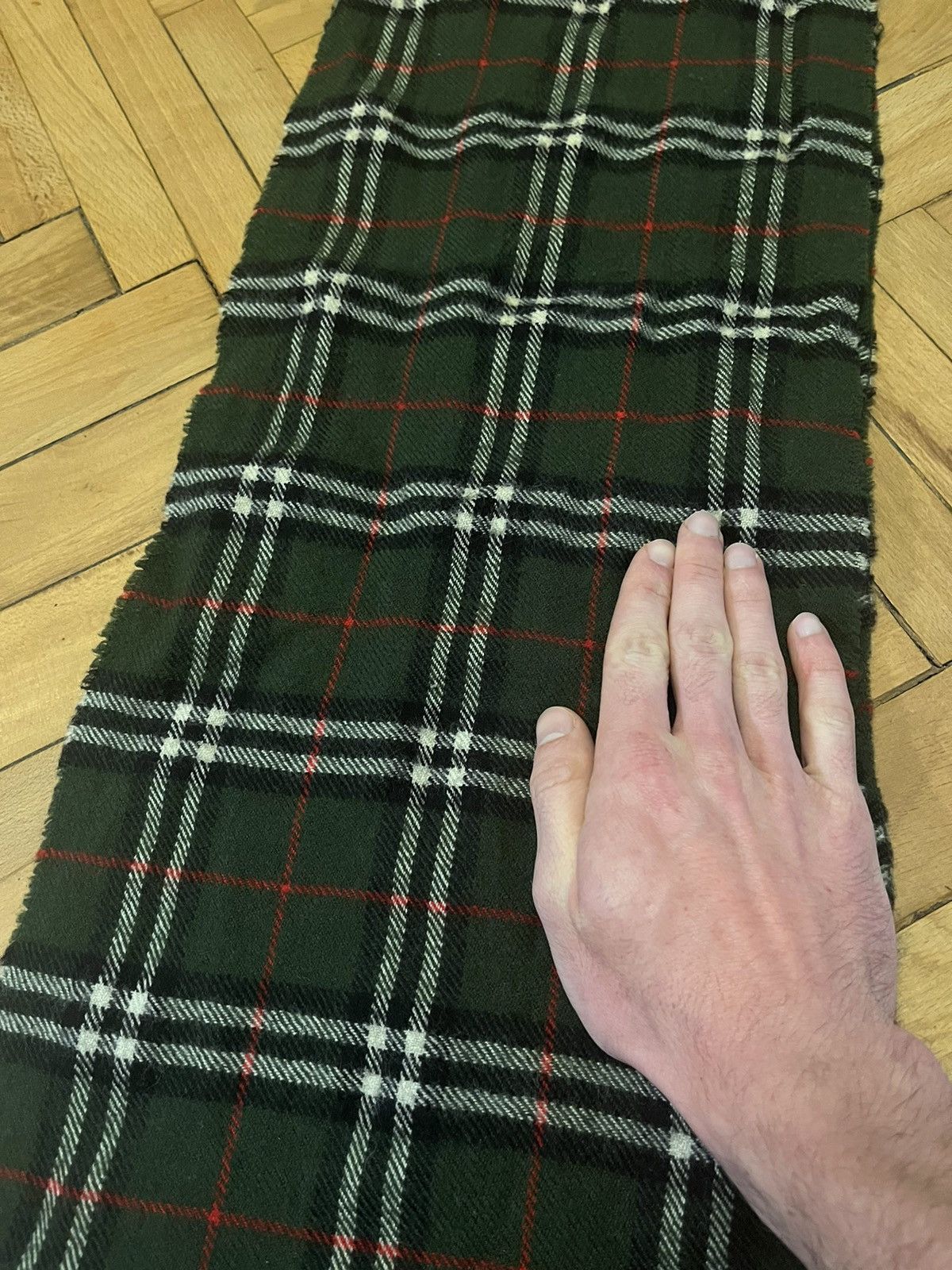 Vintage Nina Ricci Wool Scarf - Classic French Elegance Size ONE SIZE - 3 Thumbnail