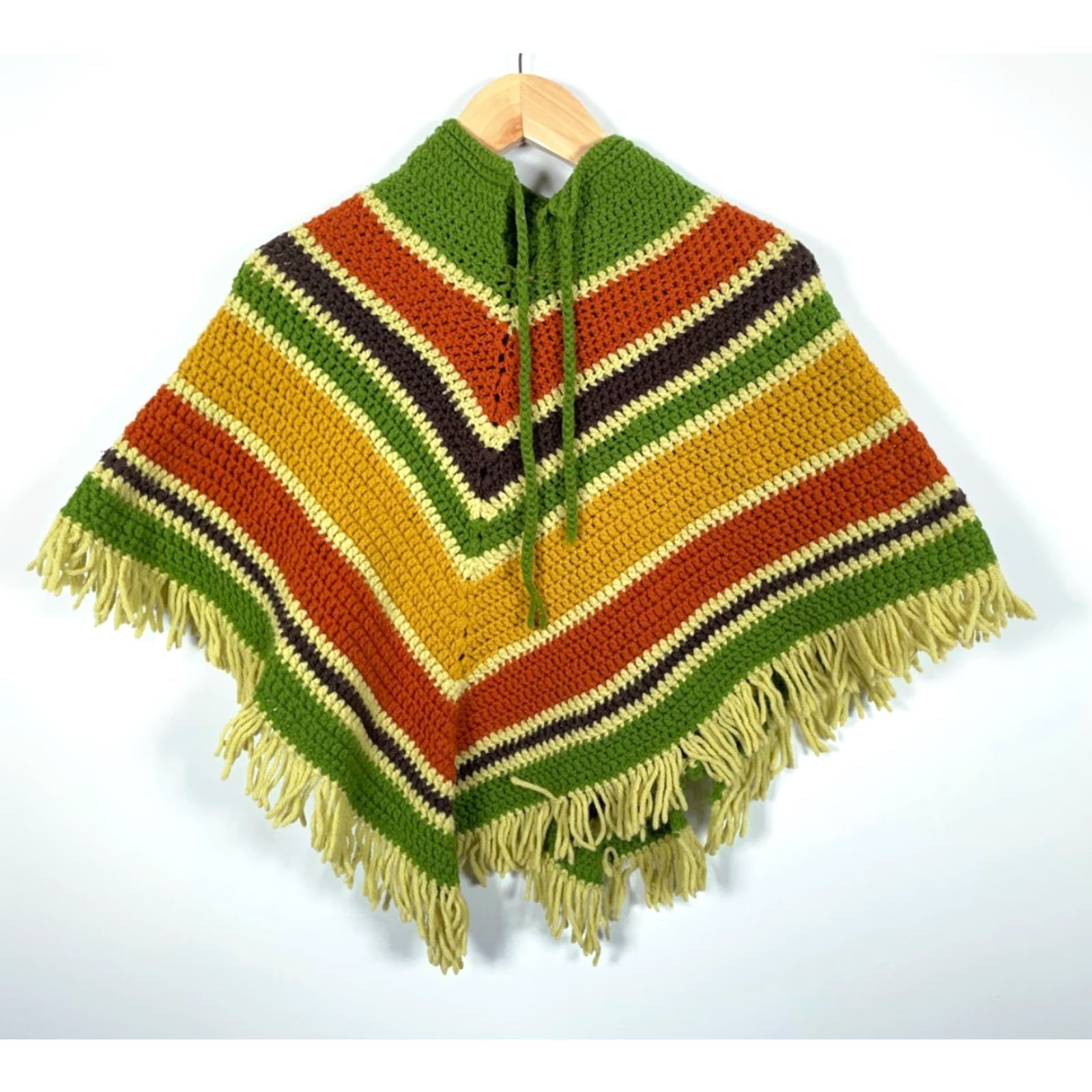 Vintage VINTAGE Handmade Crochet Poncho Women's OS Green Orange Yellow Fringe Grandma Shawl 70s Size ONE SIZE - 2 Thumbnail