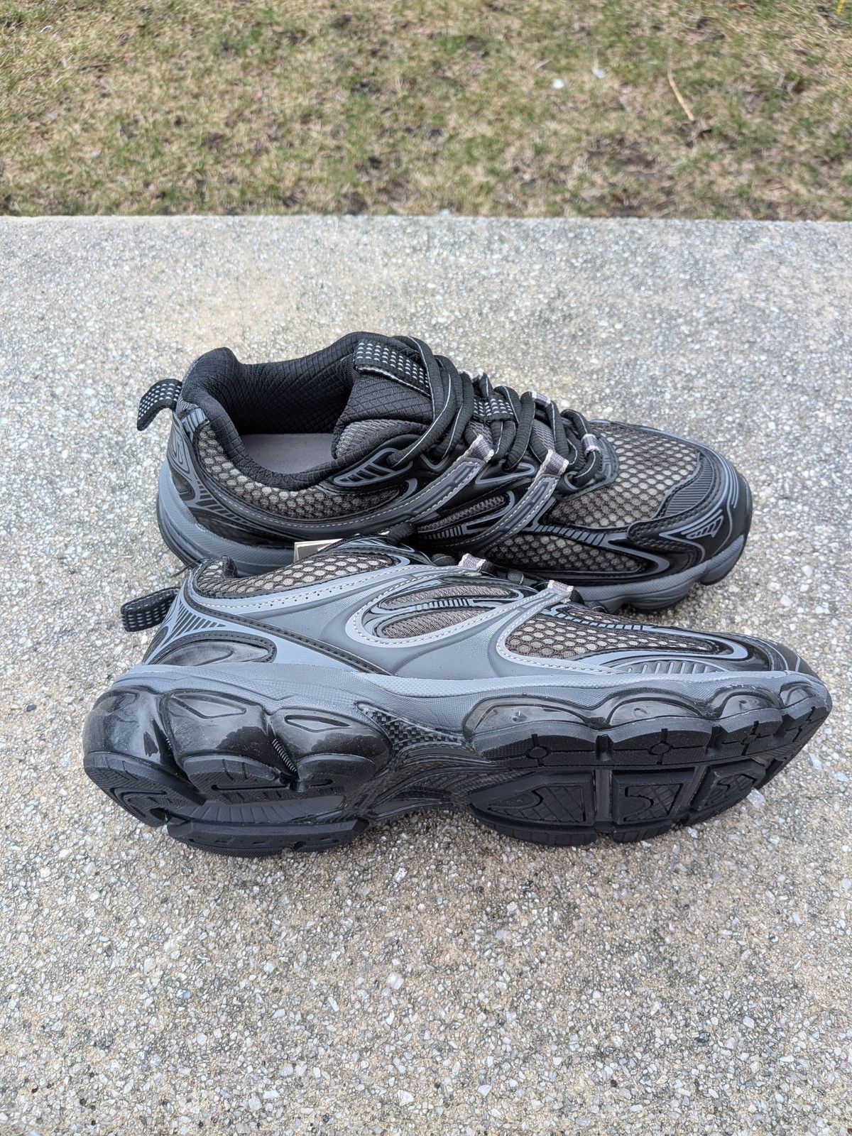 Zara CHUNKY SOLE TRAINERS Size US 9 / EU 42 - 11 Thumbnail