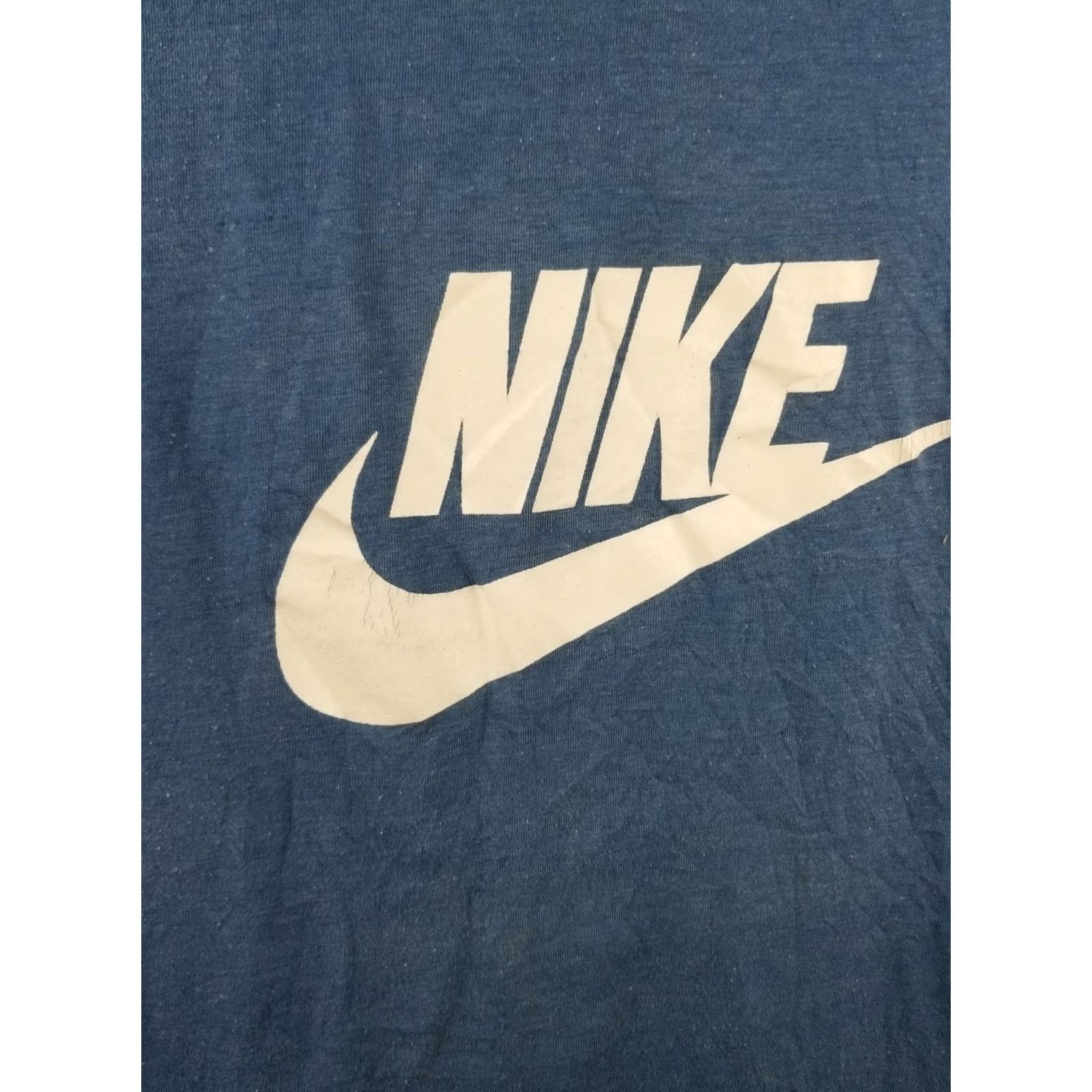 Nike VINTAGE Nike BLUE TAG T-SHIRT 50/50 BLUE Sz MEDIUM Shirt Men Blue 80s 19-27 INCH Back Casual Rock USA -Mens Size US M / EU 48-50 / 2 - 2 Thumbnail
