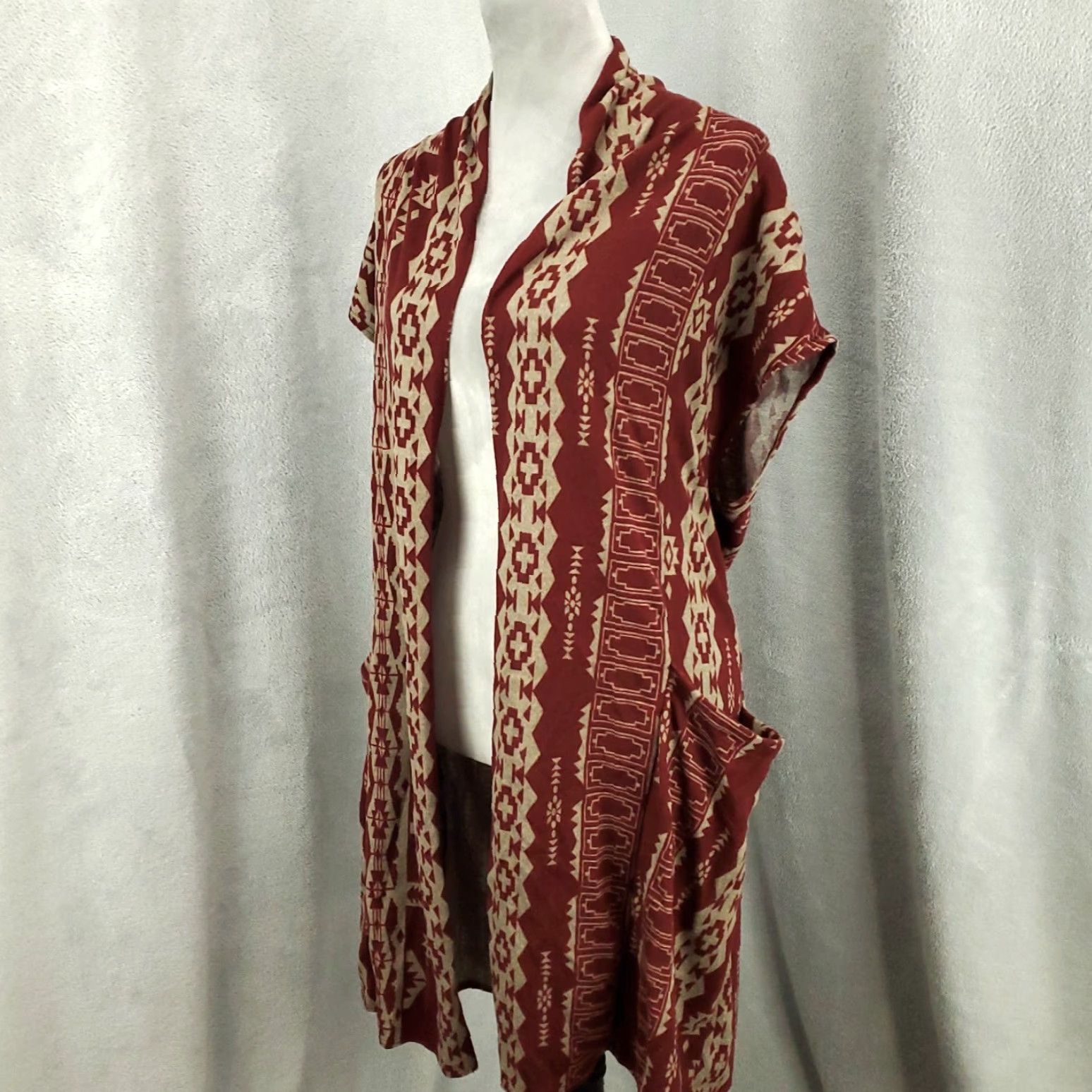 Vintage Womens Cardigan Duster Long Open Front Lighweight USA Burgundy Tan Medium Size M / US 6-8 / IT 42-44 - 2 Thumbnail
