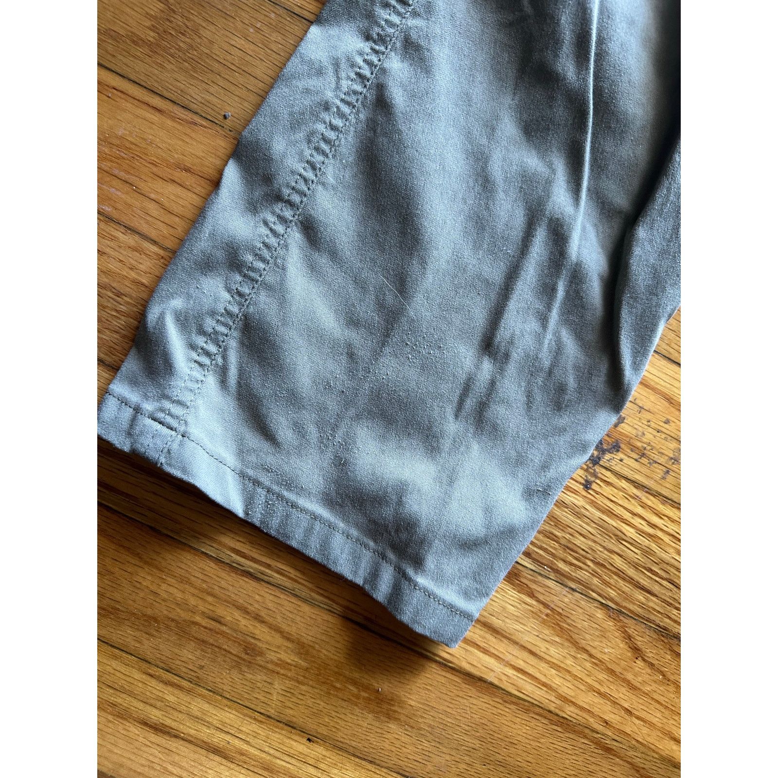 Wrangler Wrangler Khaki Cargo Pants – Size 40x30 Size US 40 / EU 56 - 3 Thumbnail
