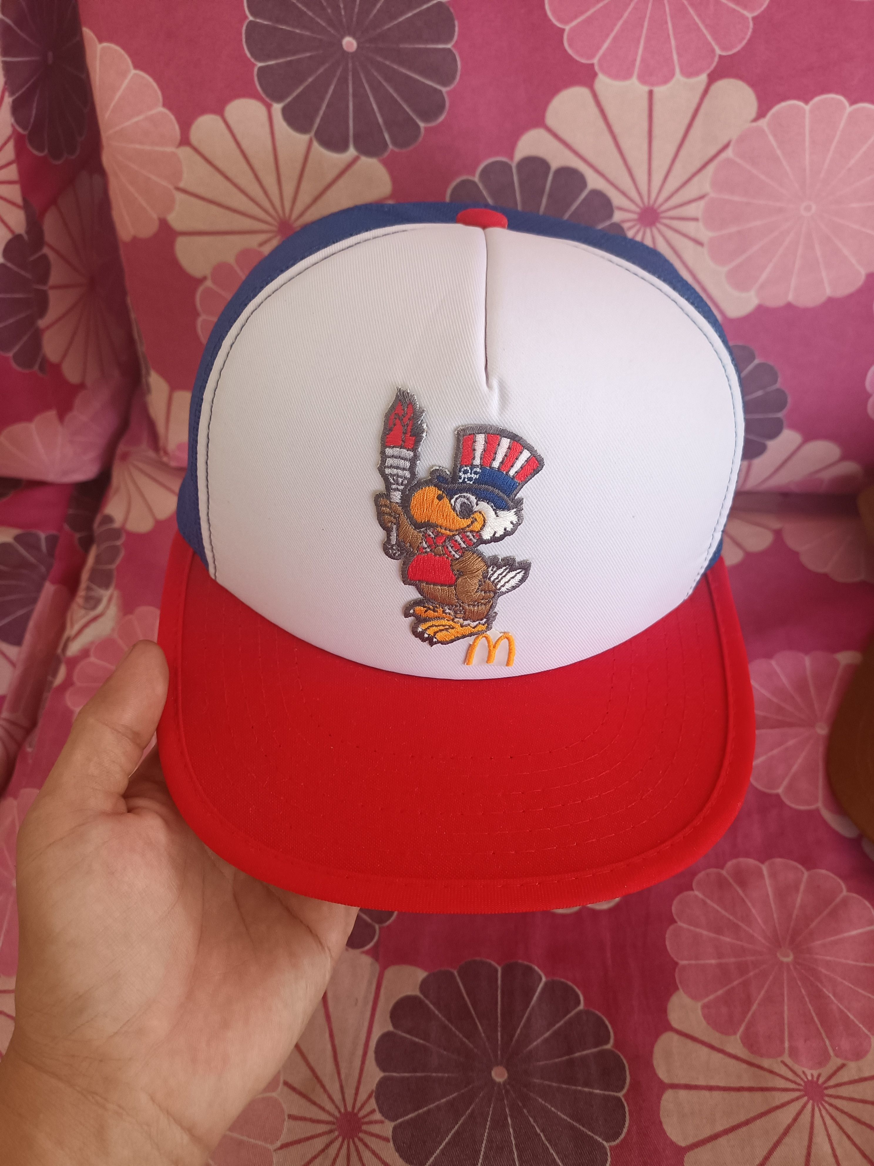 Vintage Vintage Olympic LA 1984 Trucker Hat Size ONE SIZE - 1 Thumbnail