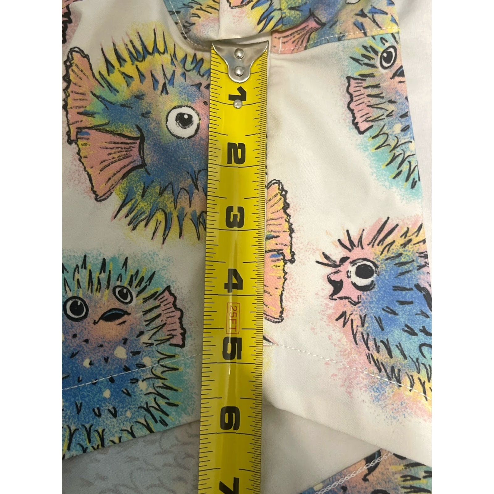 Chubbies Chubbies Puffer Fish Swim Trunks 5.5” XXL Men Trunks Multicolor Neon Puffer Fish Swim Trunks Size US 39 - 4 Thumbnail