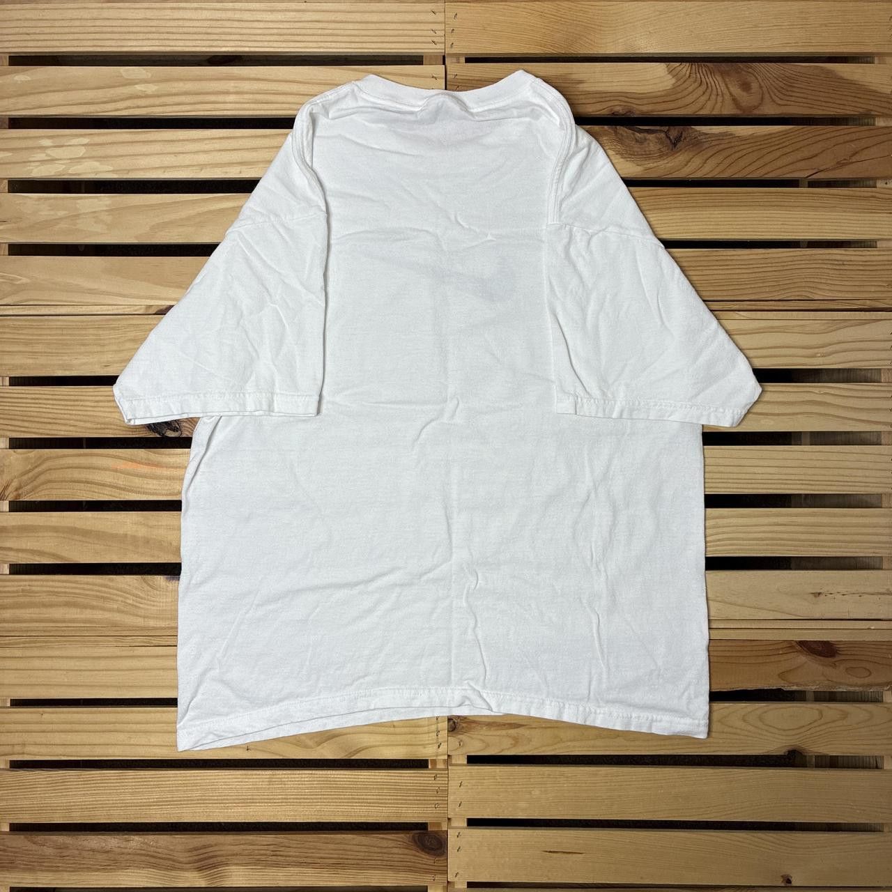 Nike Vintage Nike Center Check White Tee Size Medium Size US M / EU 48-50 / 2 - 2 Thumbnail
