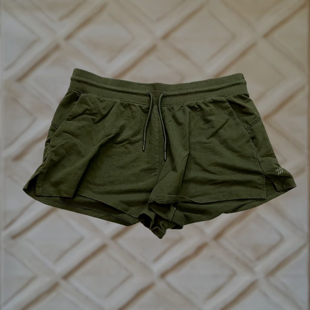 Vintage All in Motion Shorts womens XXL Green Soft Casual Drawstring Lounge 3" Sweat Size 25" / US 0 / IT 36 - 1 Thumbnail