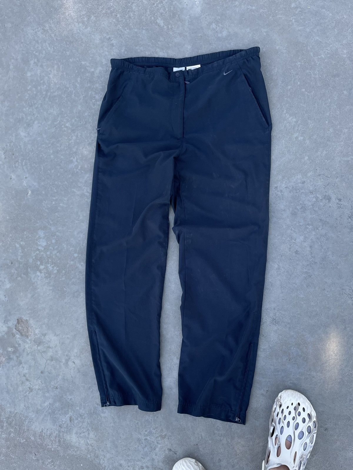 Nike Nike Vintage 90s Nylon Navy Joggers Y2K Drill Swoosh Pants Size US 32 / EU 48 - 8 Thumbnail