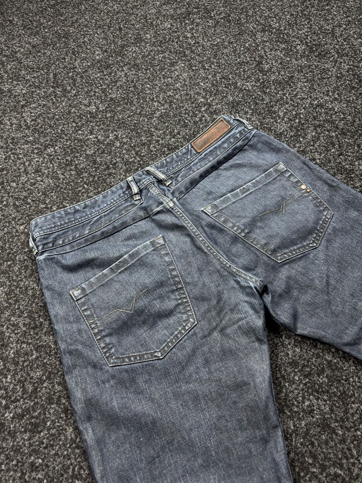 Diesel Luxury 00s Y2K Diesel Belther Regular Slim Tapered Jeans Size US 36 / EU 52 - 15 Thumbnail