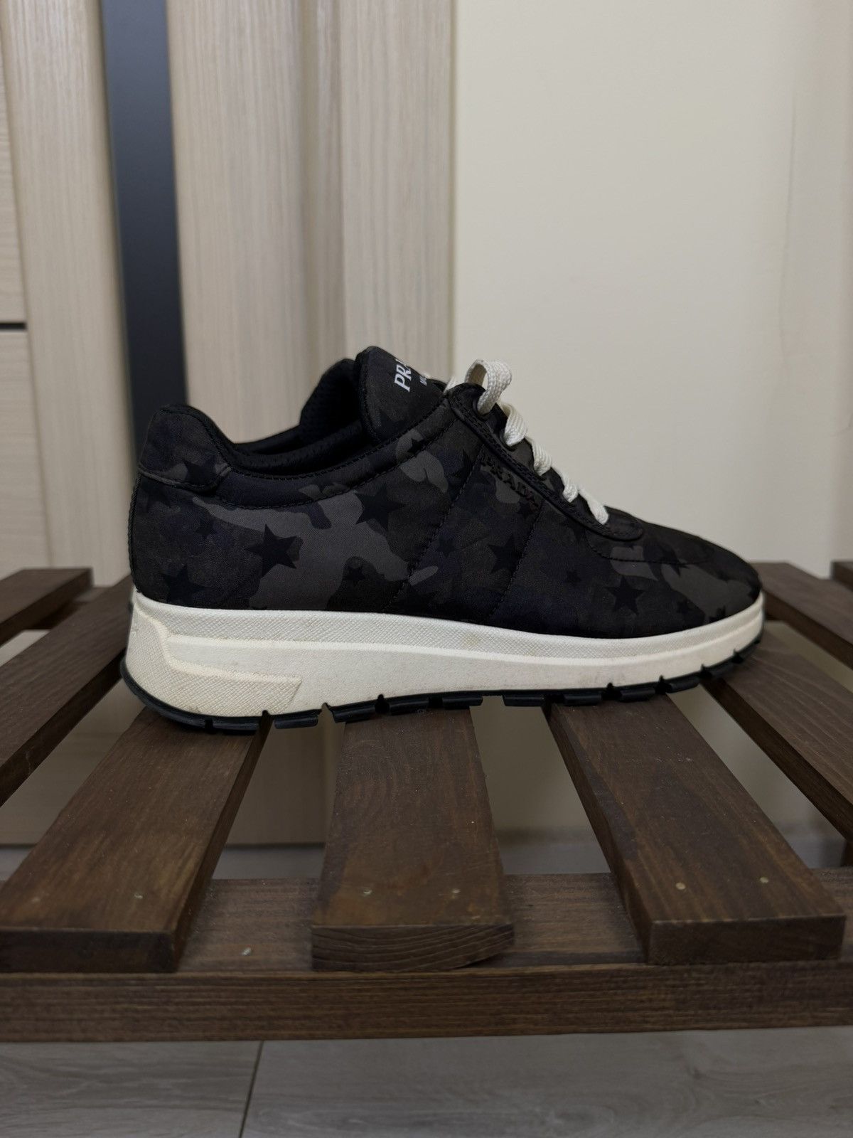 Prada Prada Nylon Camouflage Star Print Low-Top Sneakers shoes Size US 9 / IT 39 - 8 Thumbnail