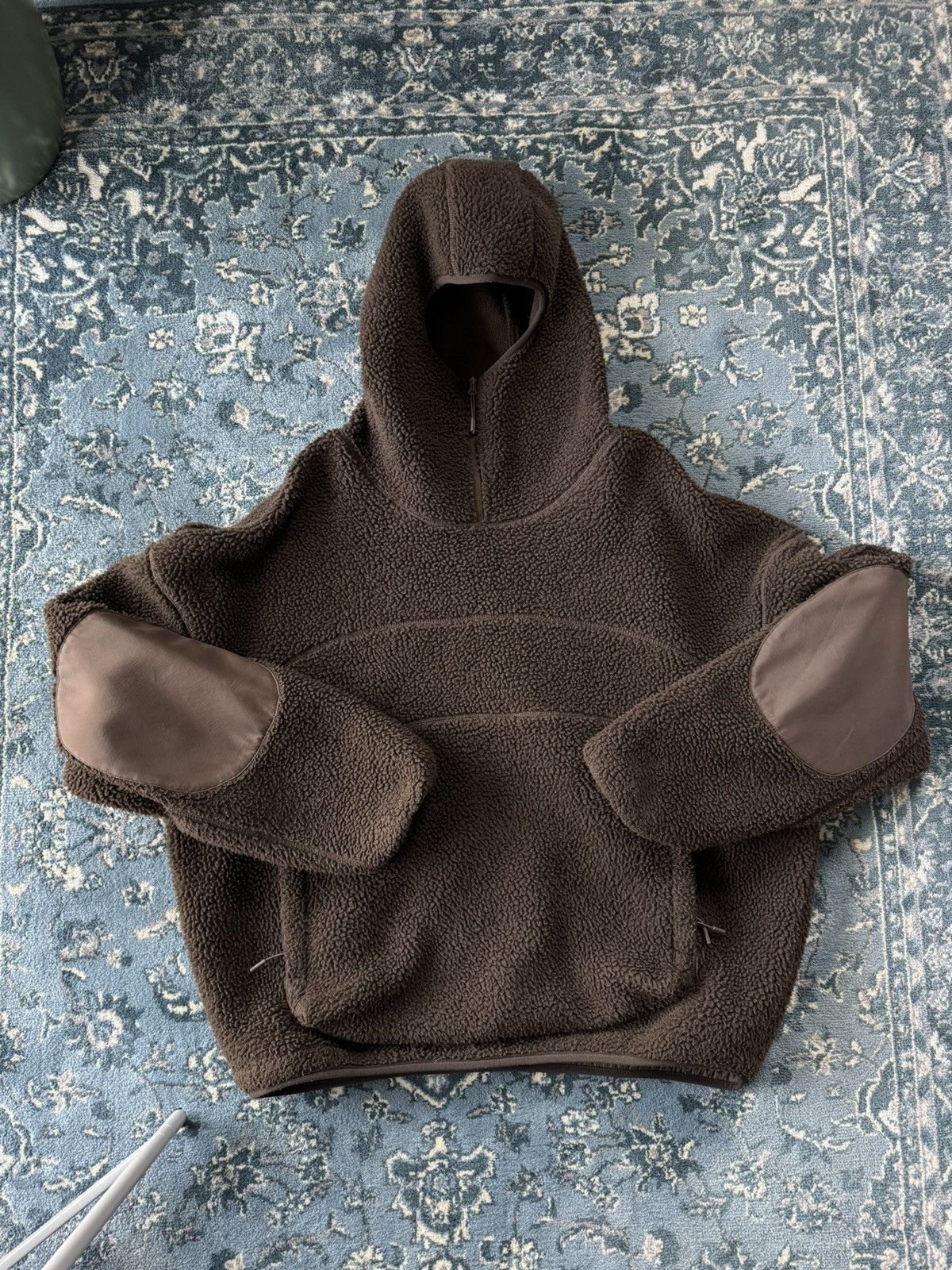 entire studios fluffy フーディーフリース　yeezy Entire Studios Fleece | Grailed