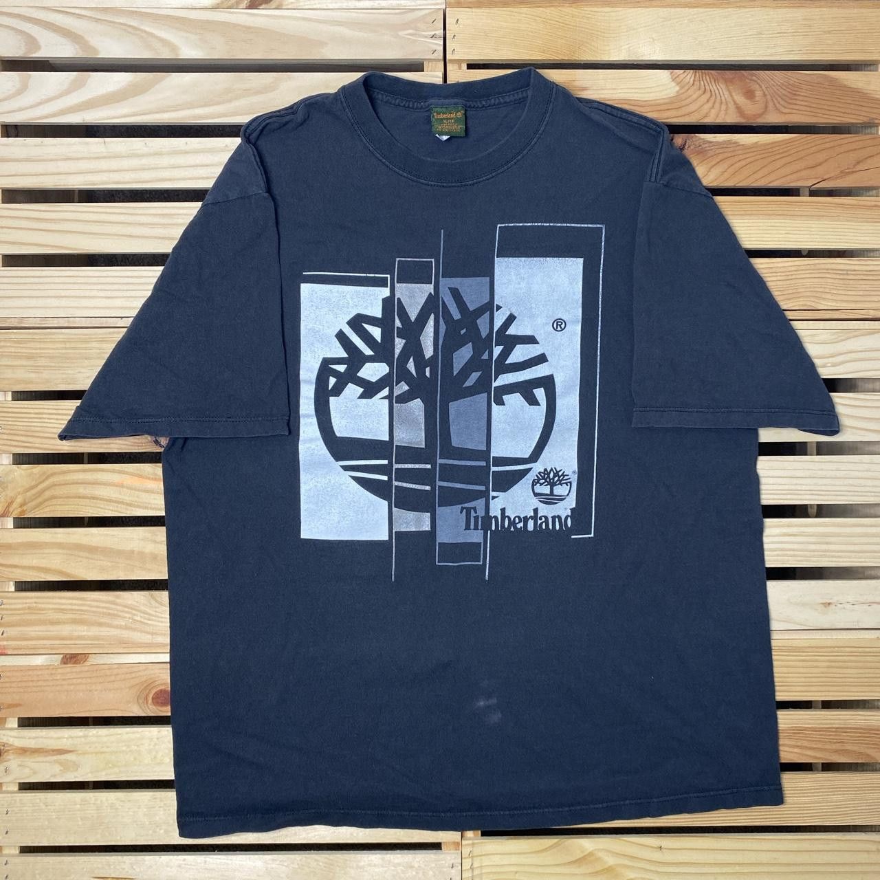 Timberland Vintage Timberland Faded Black Y2K Hip Hop Tee Size XL Size US XL / EU 56 / 4 - 1 Thumbnail