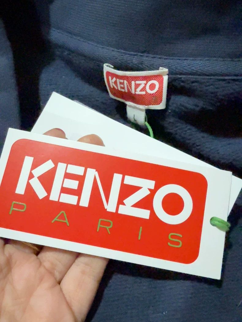 Kenzo KENZO Back flower letter print V-neck single row knit swea Size US L / EU 52-54 / 3 - 4 Thumbnail