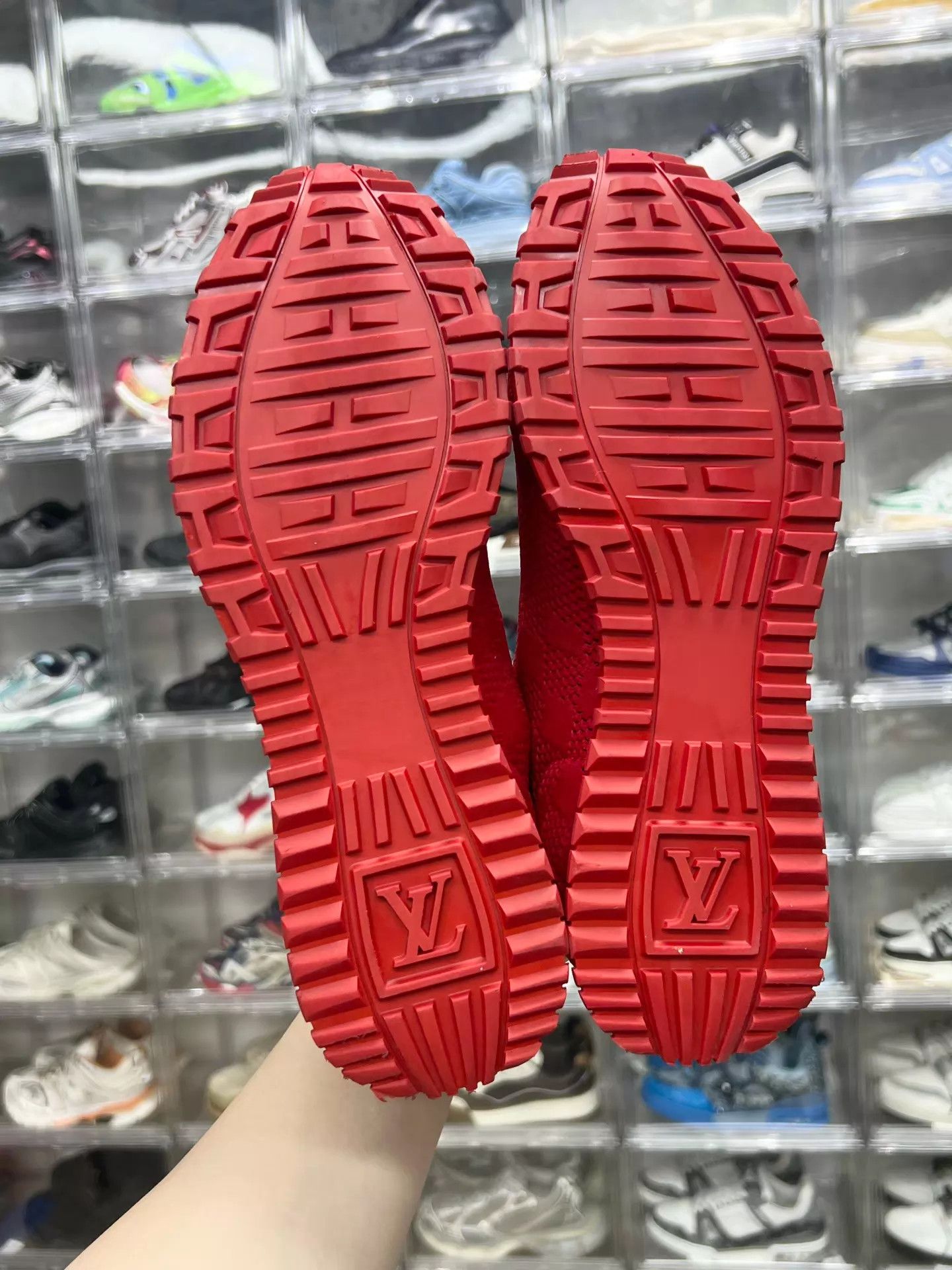 Louis Vuitton LV Red Monogram Mesh LowTop Sneakers 39.5 Like New Size US 6.5 / EU 39-40 - 8 Thumbnail
