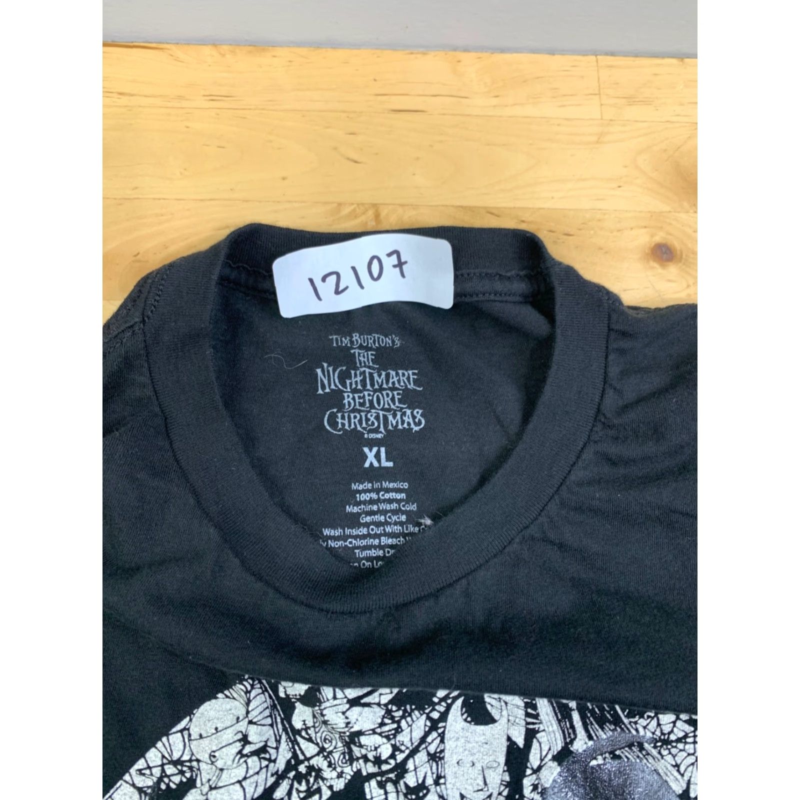 Disney The Nightmare Before Christmas Shirt mens XL Black Jack Skellington 12107 Disney Shirt Men XL Black Christmas Halloween 2020s Size US XL / EU 56 / 4 - 2 Thumbnail