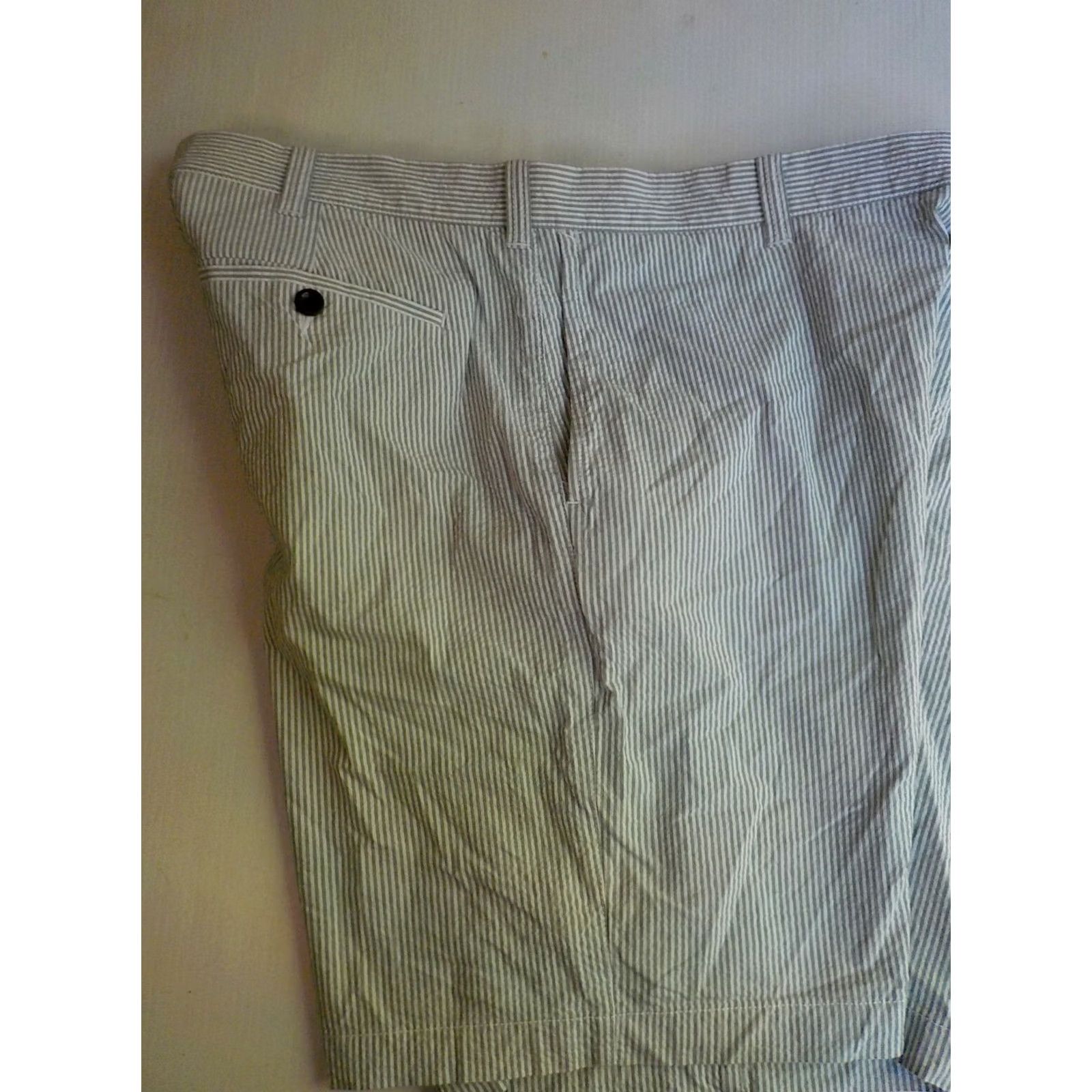 J.Crew J. Crew Stretch Shorts Flat Front Seersucker Ivory/Green 36 Mens Casual Cotton Elastane Pockets 9" Inseam Size US 36 / EU 52 - 2 Thumbnail