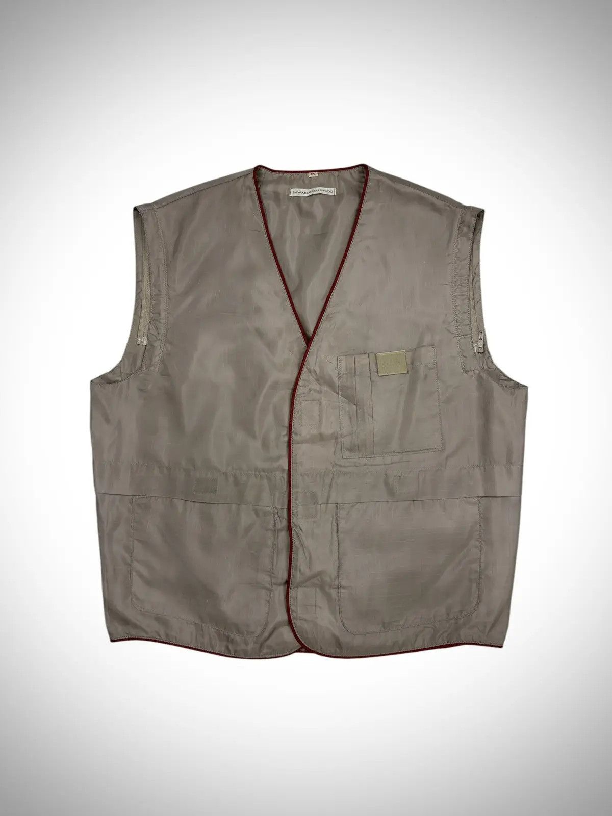 Issey Miyake ©81 RARE ARCHIVE MUSEUM VEST MIYAKE STUDIO SONY STEVE JOBS Size US M / EU 48-50 / 2 - 5 Thumbnail