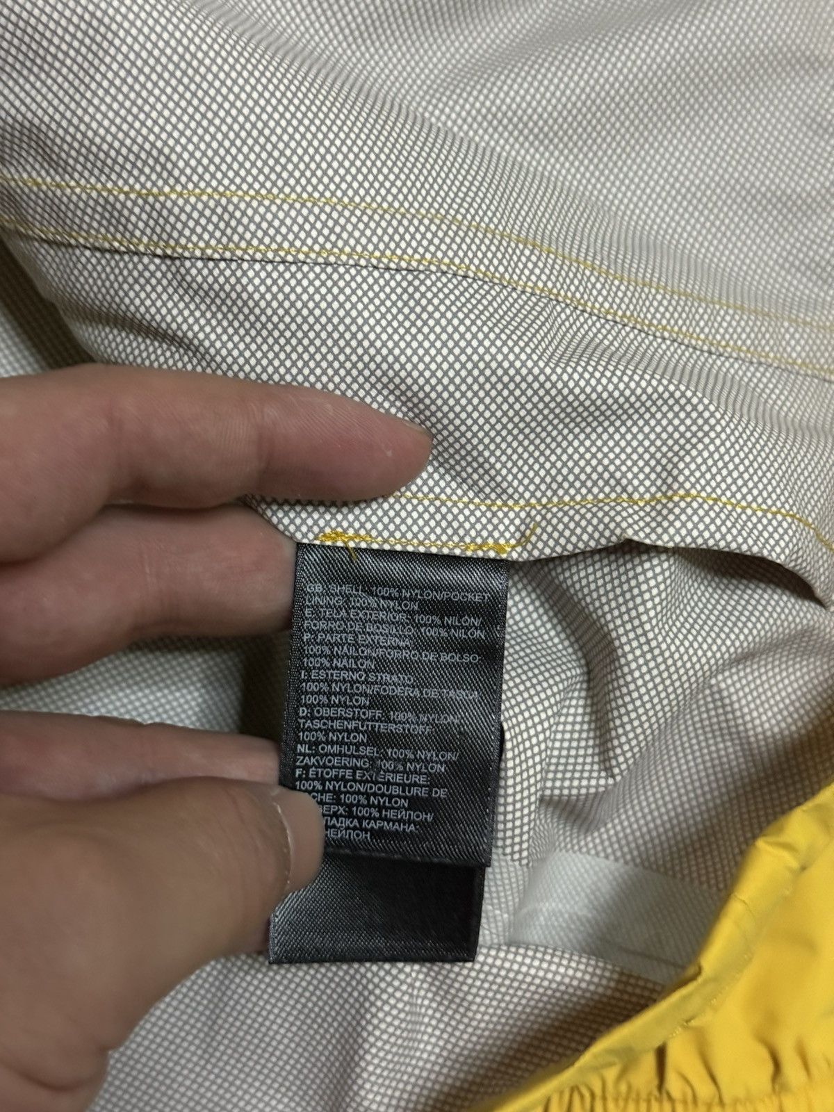 Supreme × The North Face Supreme the north face tnf yellow coach jacket Size US L / EU 52-54 / 3 - 8 Thumbnail
