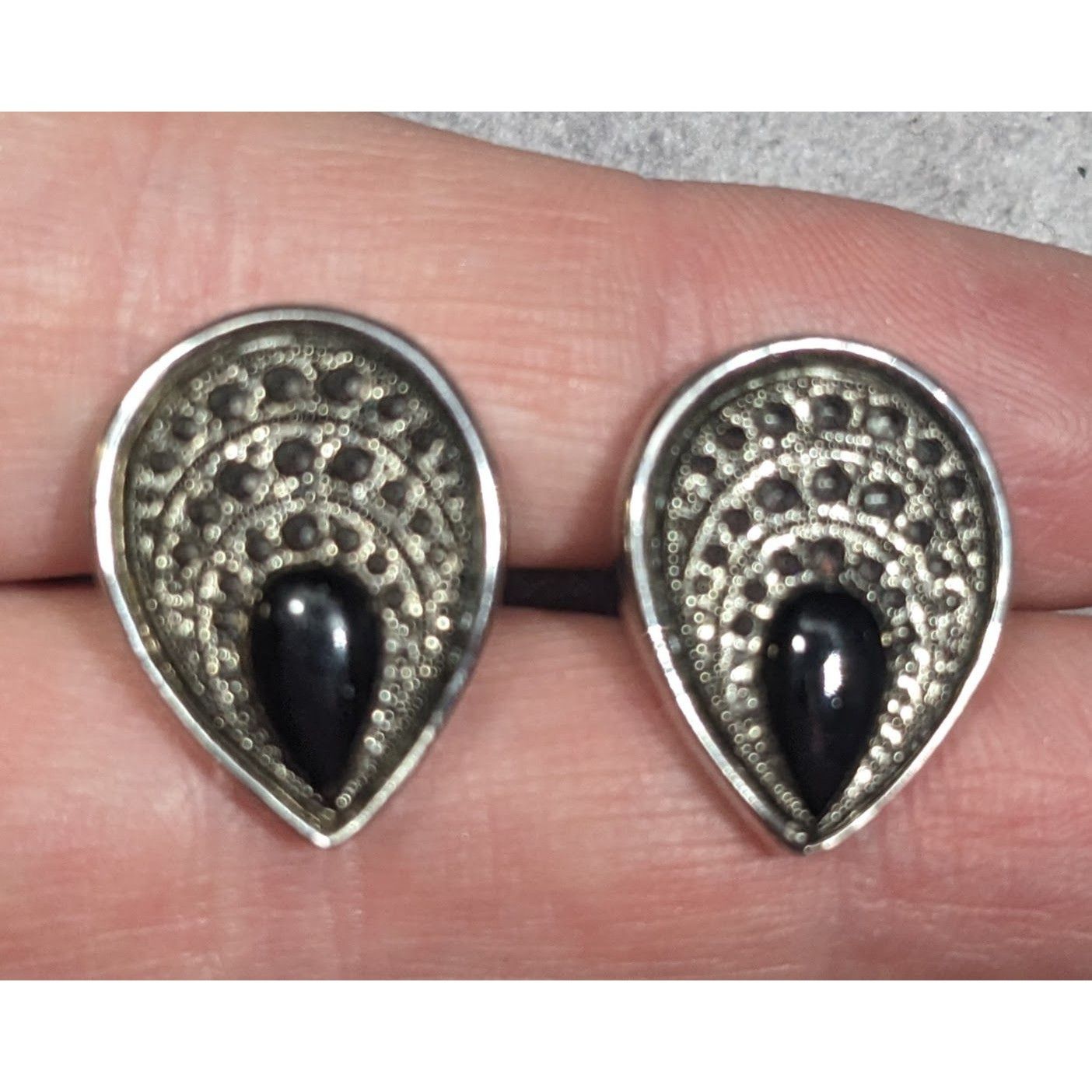 Other Vintage Bohemian Stile Teardrop Silver Tone And Black Cuffli Size ONE SIZE - 4 Thumbnail
