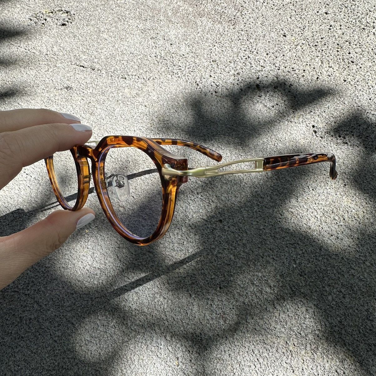 Other GLASSES FRAME BRAND NEW CLASSIC RETRO VINTAGE KZ1042-03 Size ONE SIZE - 2 Thumbnail