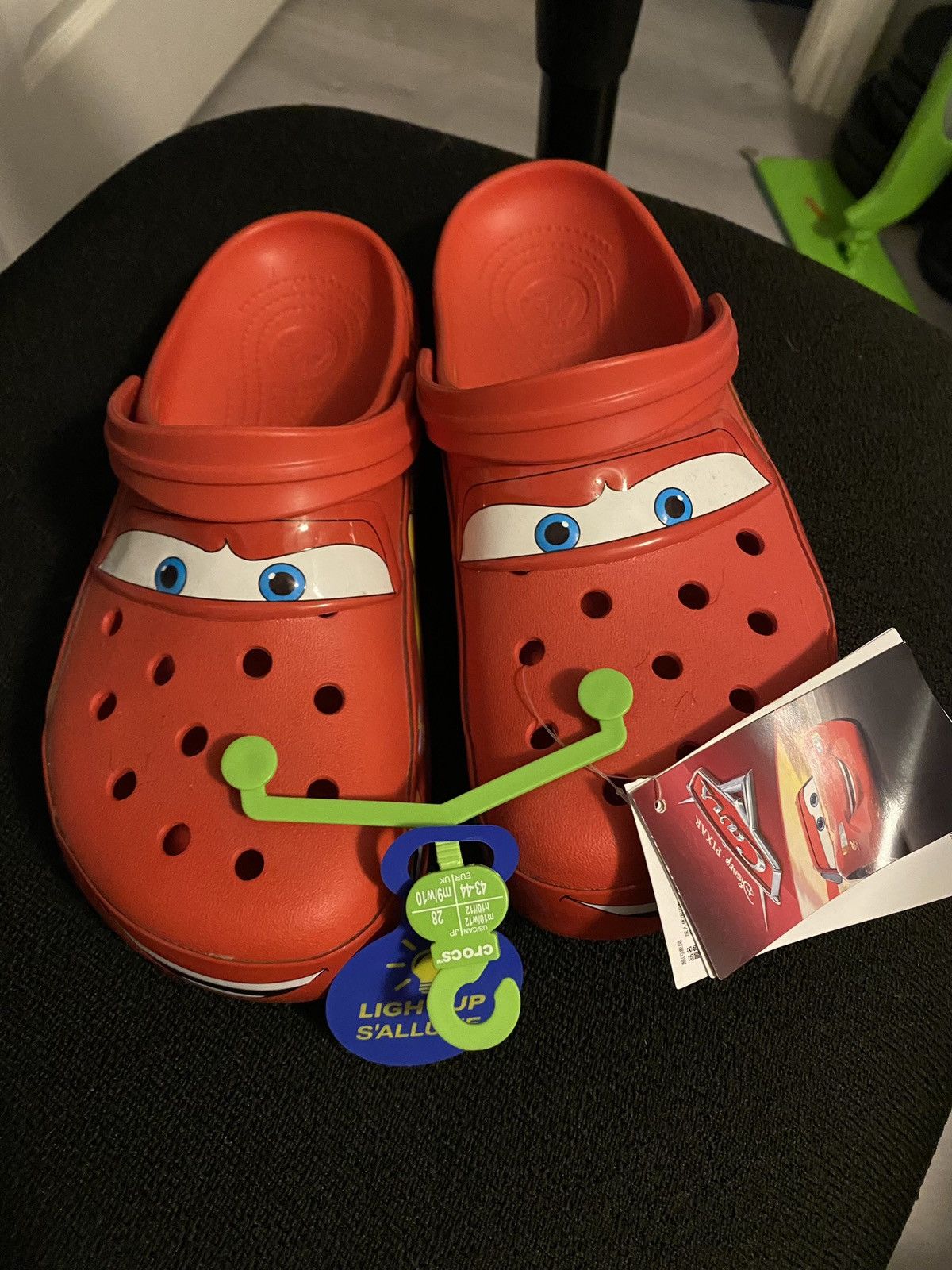 Crocs Crocs Classic Clog Lightning McQueen Size US 10 / EU 43 - 1 Thumbnail