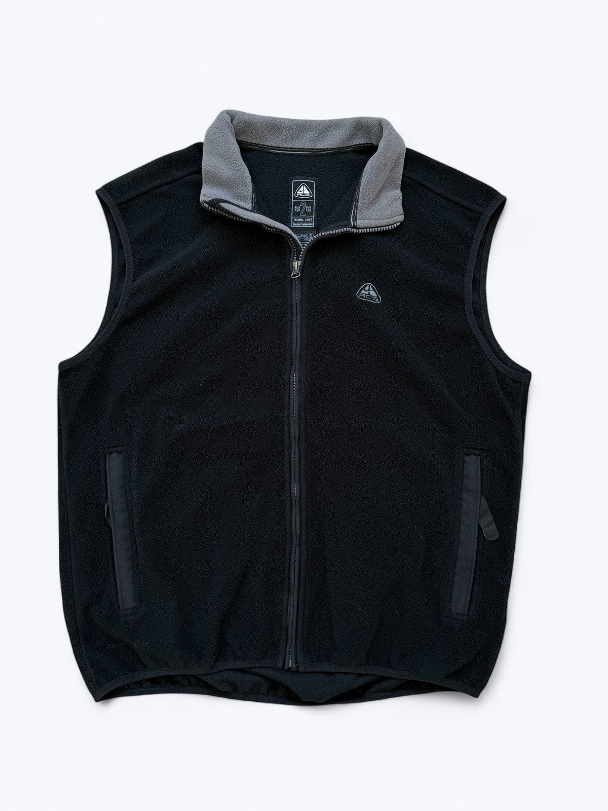 Men's Nike ACG Vests | Grailed