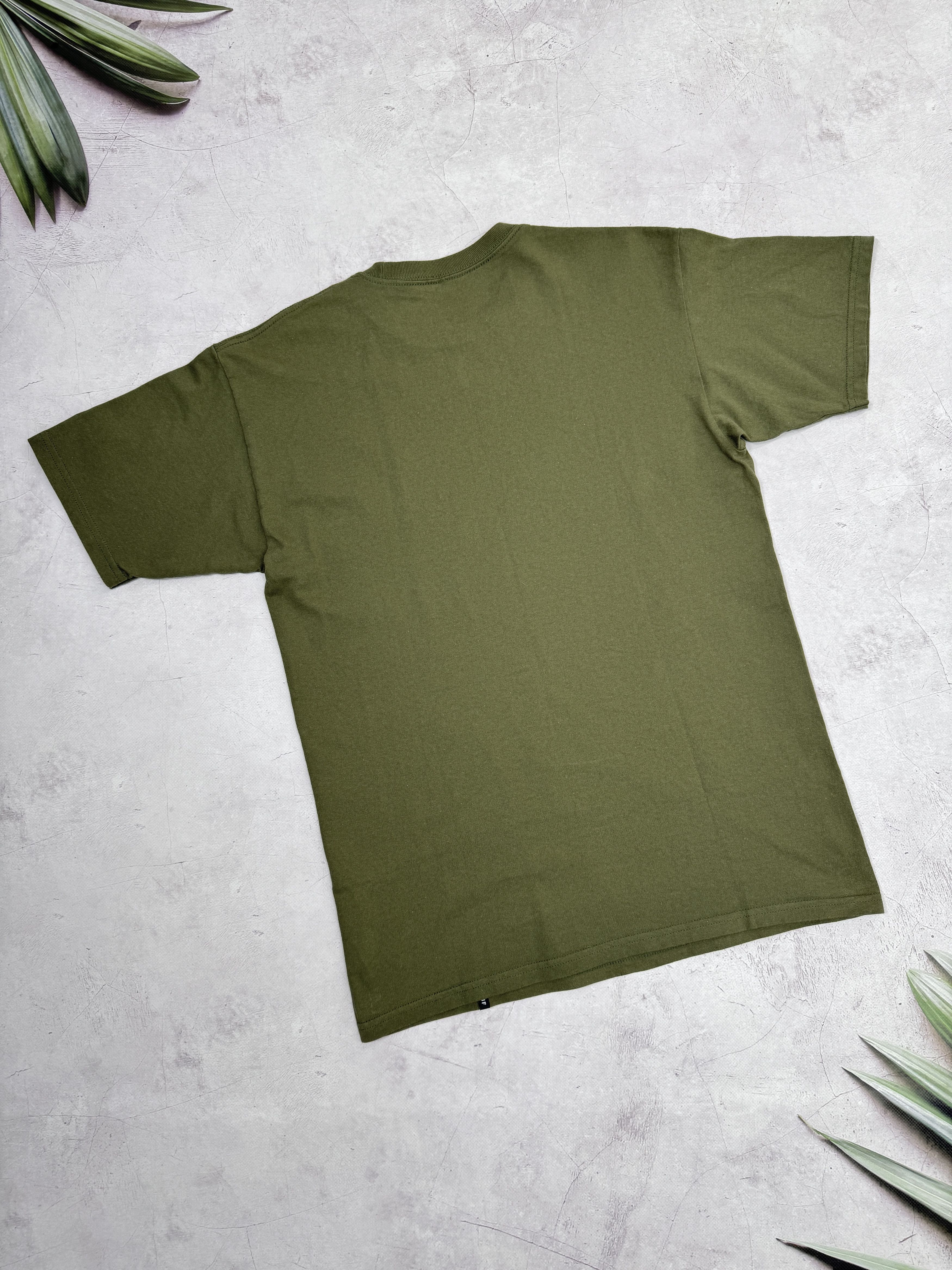 Huf Huf T-Shirt Front Logo Size US M / EU 48-50 / 2 - 10 Thumbnail
