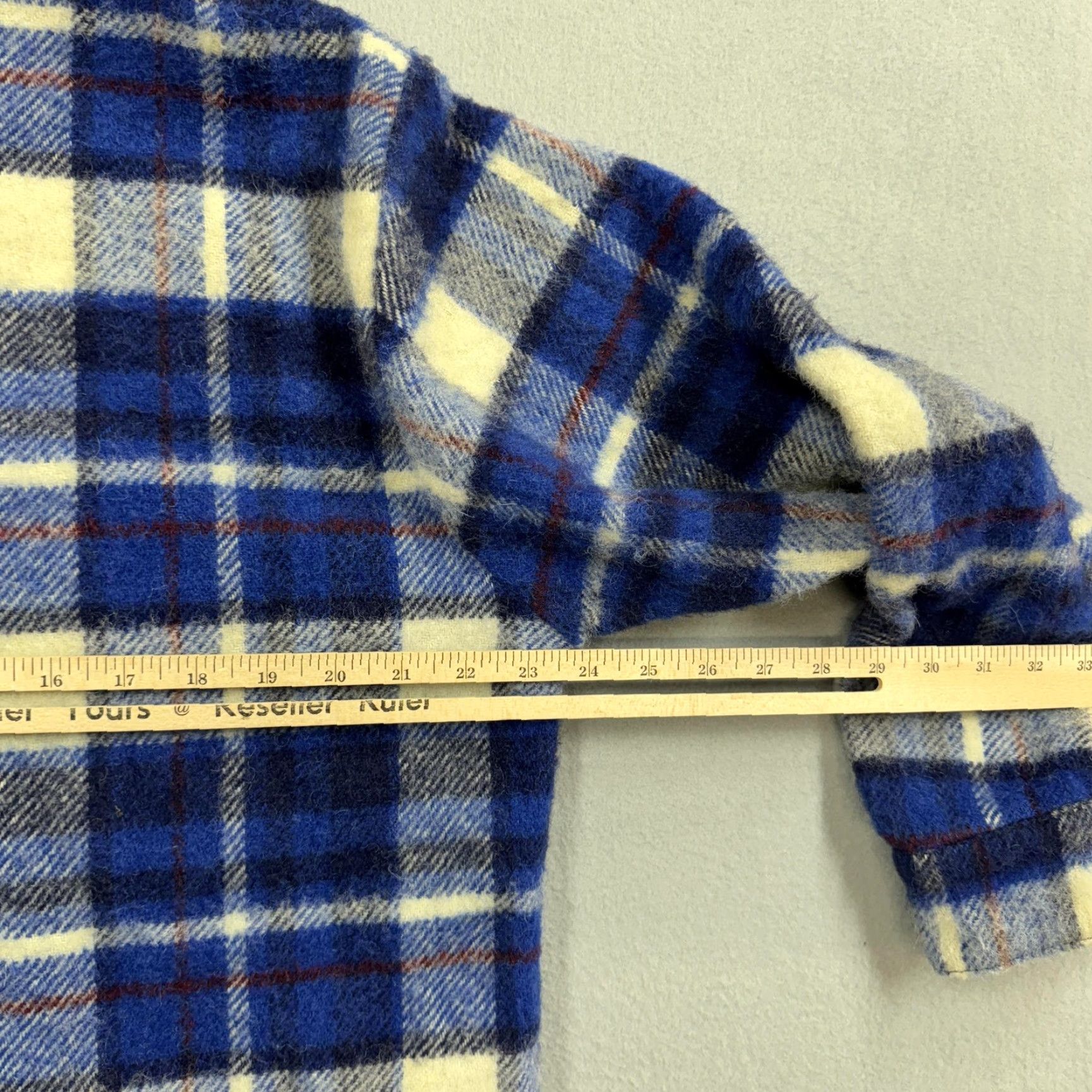 Vintage VINTAGE Sigal Jacket Mens Large Blue Plaid Wool Shirt Jacket Overshirt Canada Size US L / EU 52-54 / 3 - 4 Thumbnail