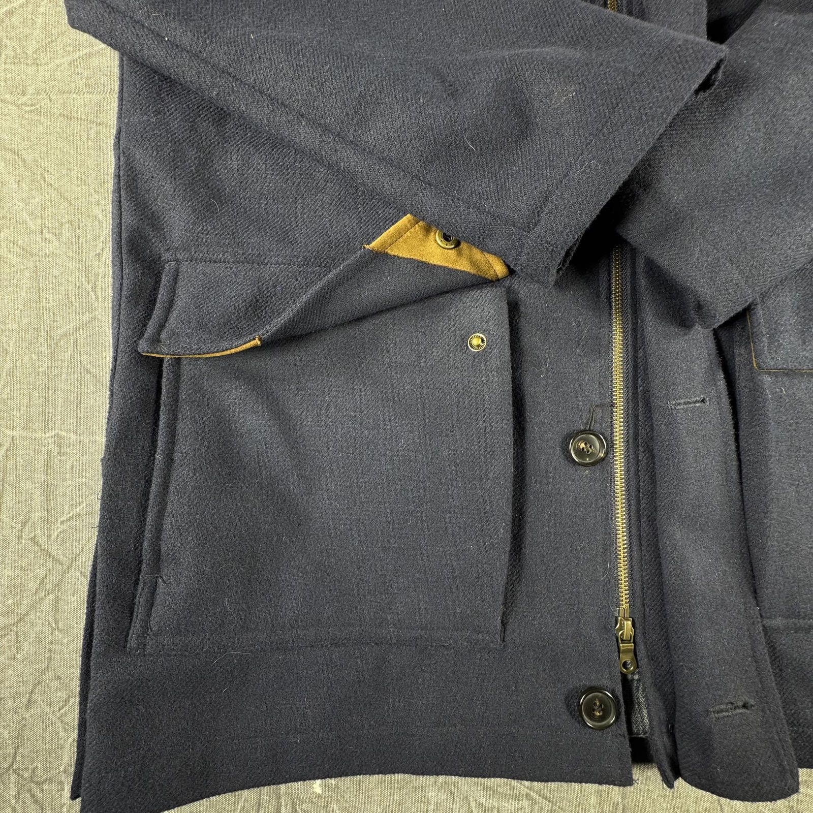 Jos. A. Bank Jos. A. Bank Coat Men's L Navy Reserve Size US L / EU 52-54 / 3 - 4 Thumbnail