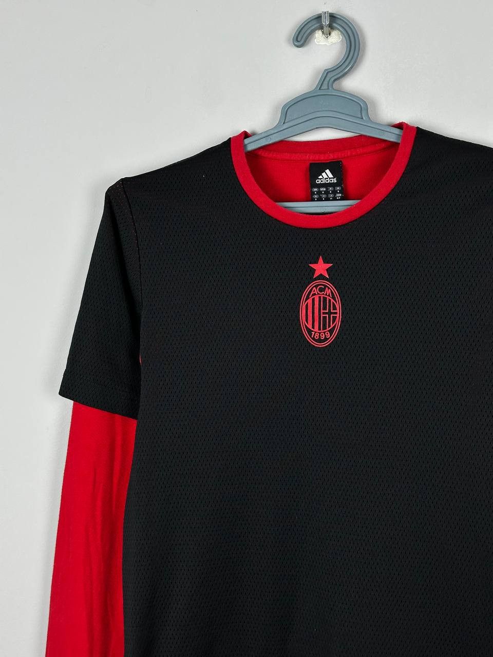 Adidas 2006 Adidas AC Milan Vintage Training Sweatshirt Crewneck Size US S / EU 44-46 / 1 - 3 Thumbnail
