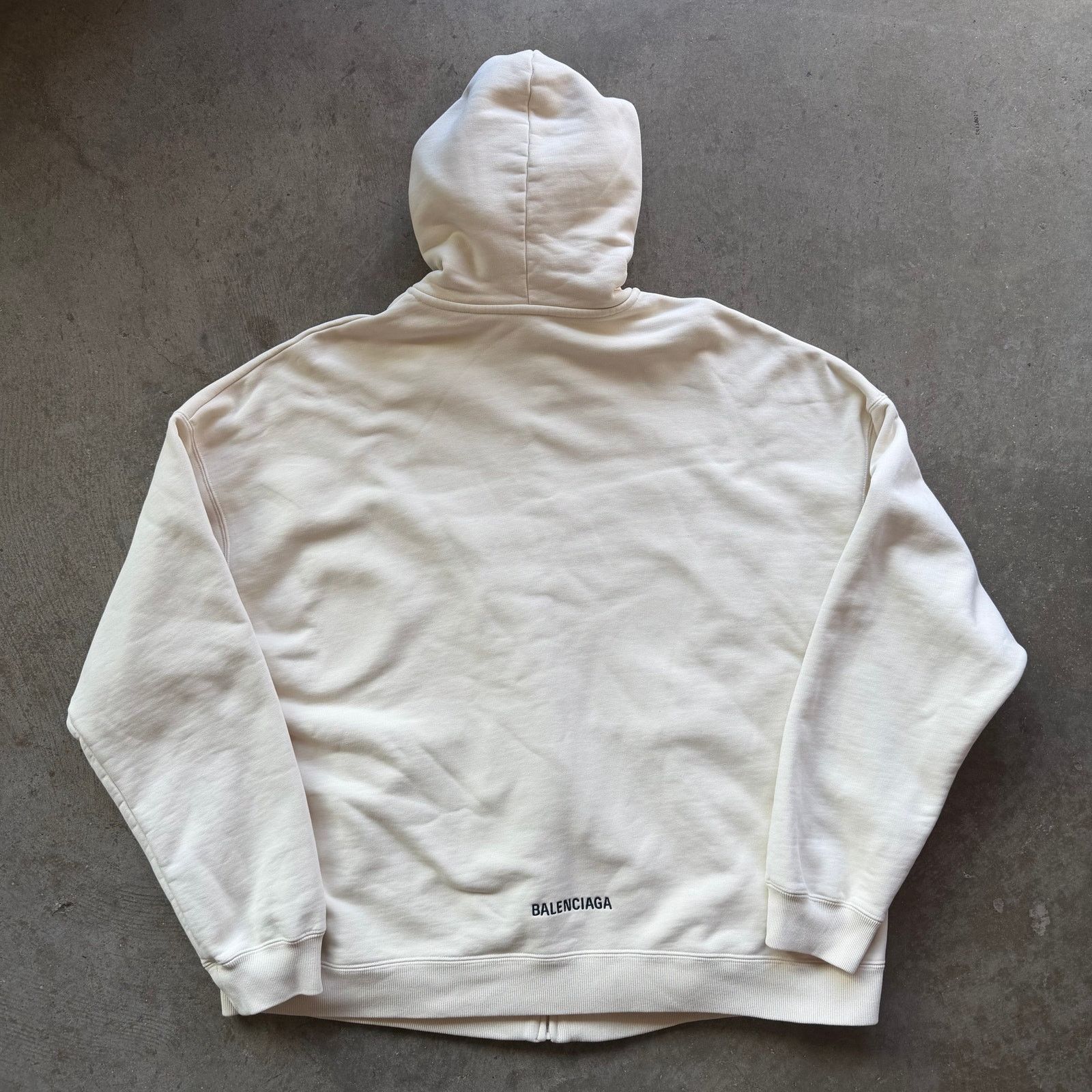 Balenciaga Balenciaga Black Spellout Logo Zipup Cream Size US M / EU 48-50 / 2 - 3 Thumbnail