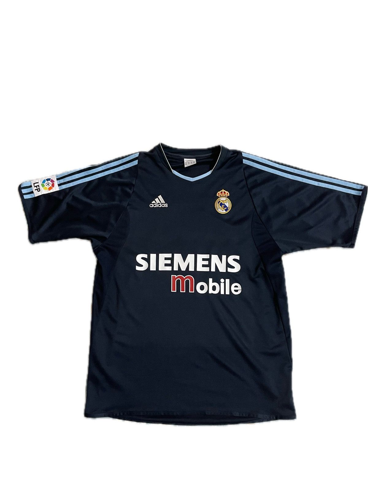 Adidas Authentic Zinedine Zidane 2003 Real Madrid Away Jersey Size US M / EU 48-50 / 2 - 1 Thumbnail