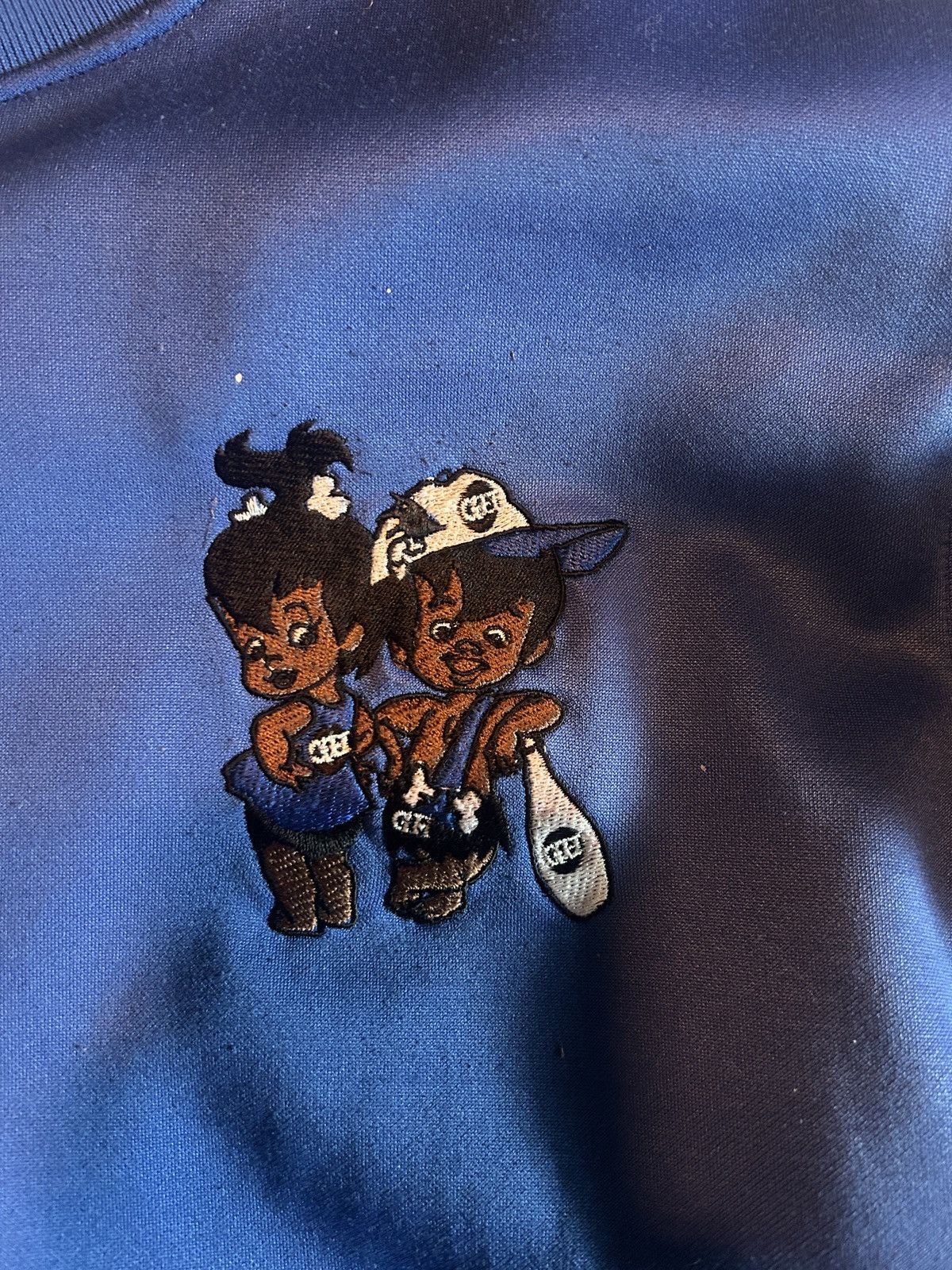 Vintage (Offers) Rare Vintage “GH” Flinstones Long Sleeve Sweatshirt Size US L / EU 52-54 / 3 - 8 Thumbnail