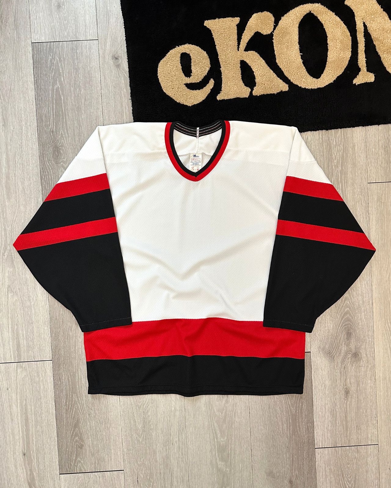 Vintage Vintage CCM Maska Ottawa Senators Blank Hockey Jersey Large Size US L / EU 52-54 / 3 - 1 Thumbnail
