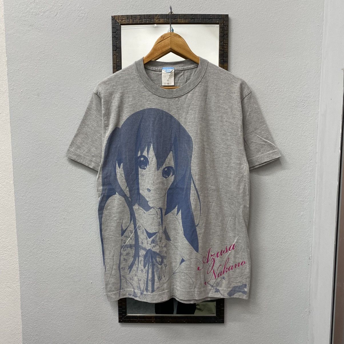 Anime Azusa Nakano K-ON Anime Big Print Cospa Tee Size US L / EU 52-54 / 3 - 1 Thumbnail