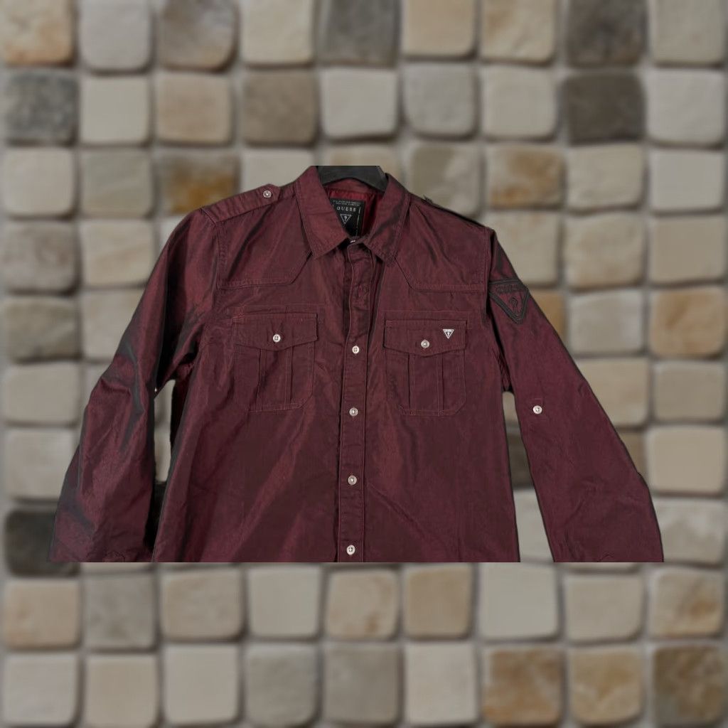 Guess GUESS Iridescent Shirt Mens S Maroon Red Long Sleeve Shoulder Epaulets Button Up Pockets 90s Size US S / EU 44-46 / 1 - 1 Thumbnail